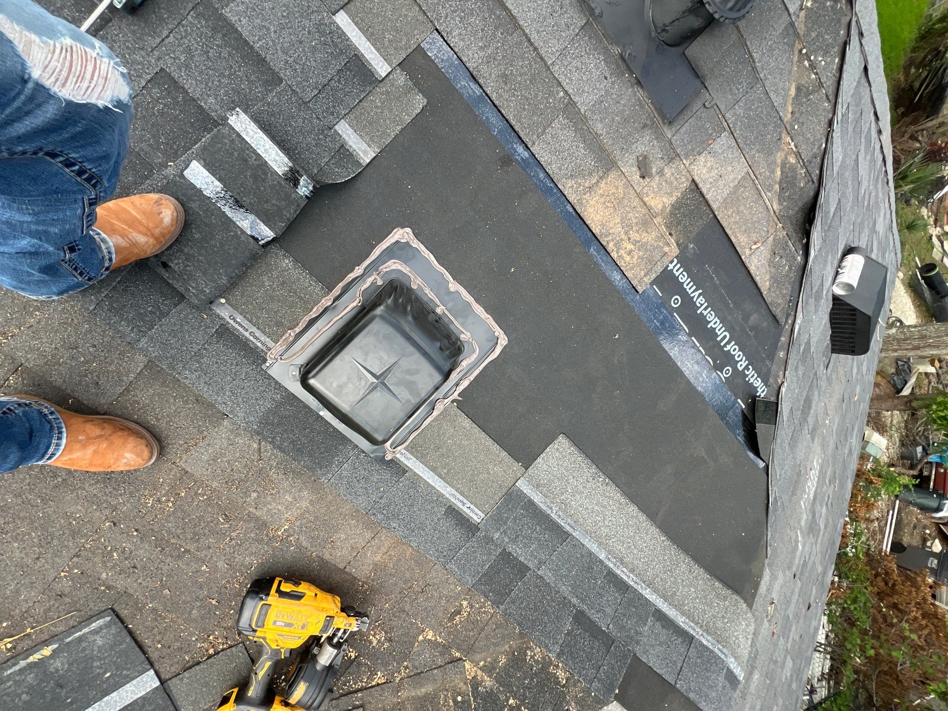 Residential Roofing Repair using Owen's Corning Duration (Lifetime) Shingles by Roof Repair Company