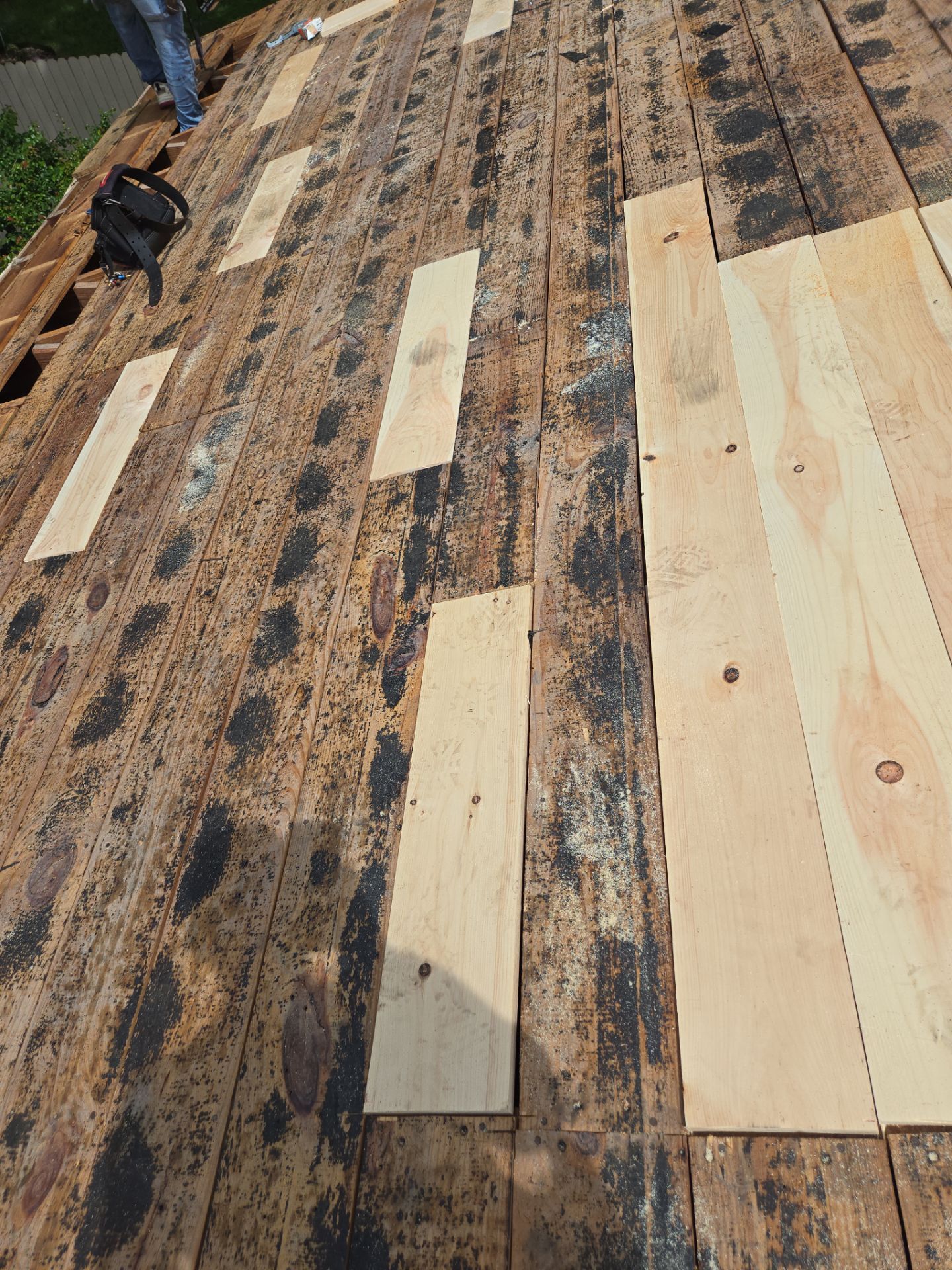 Project in St. Petersburg 33710 by Mitchell Roofing Company LLC 