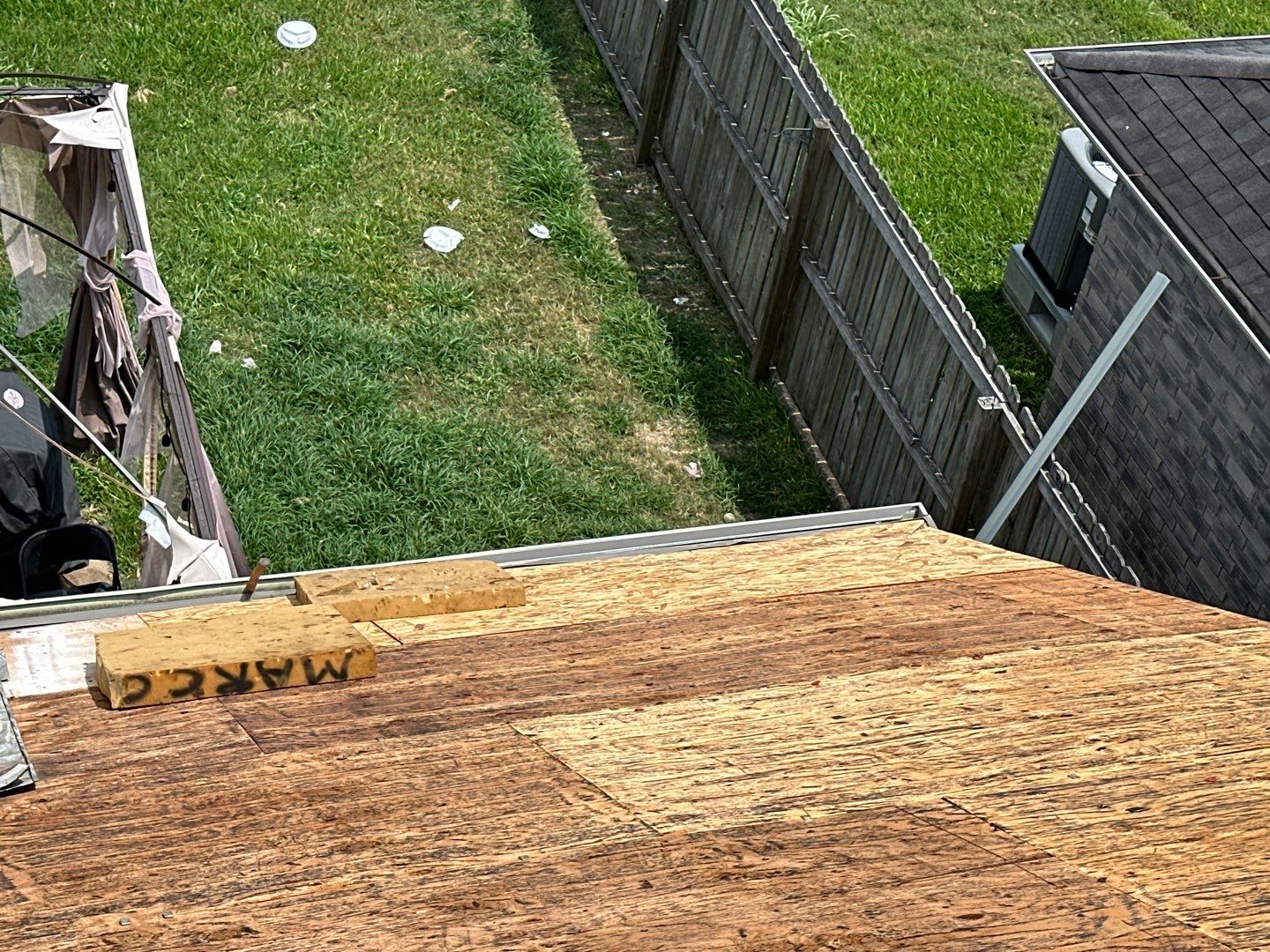 Residential Roofing Installation using Owen's Corning Duration (Lifetime) Shingles by Roof Repair Company
