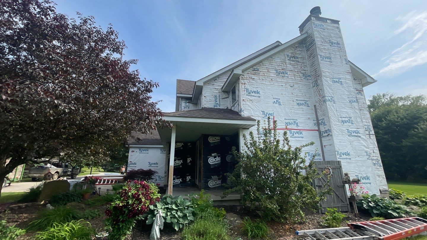 Siding Replacement using Certainteed Restoration Classic D4 by 180 Contractors