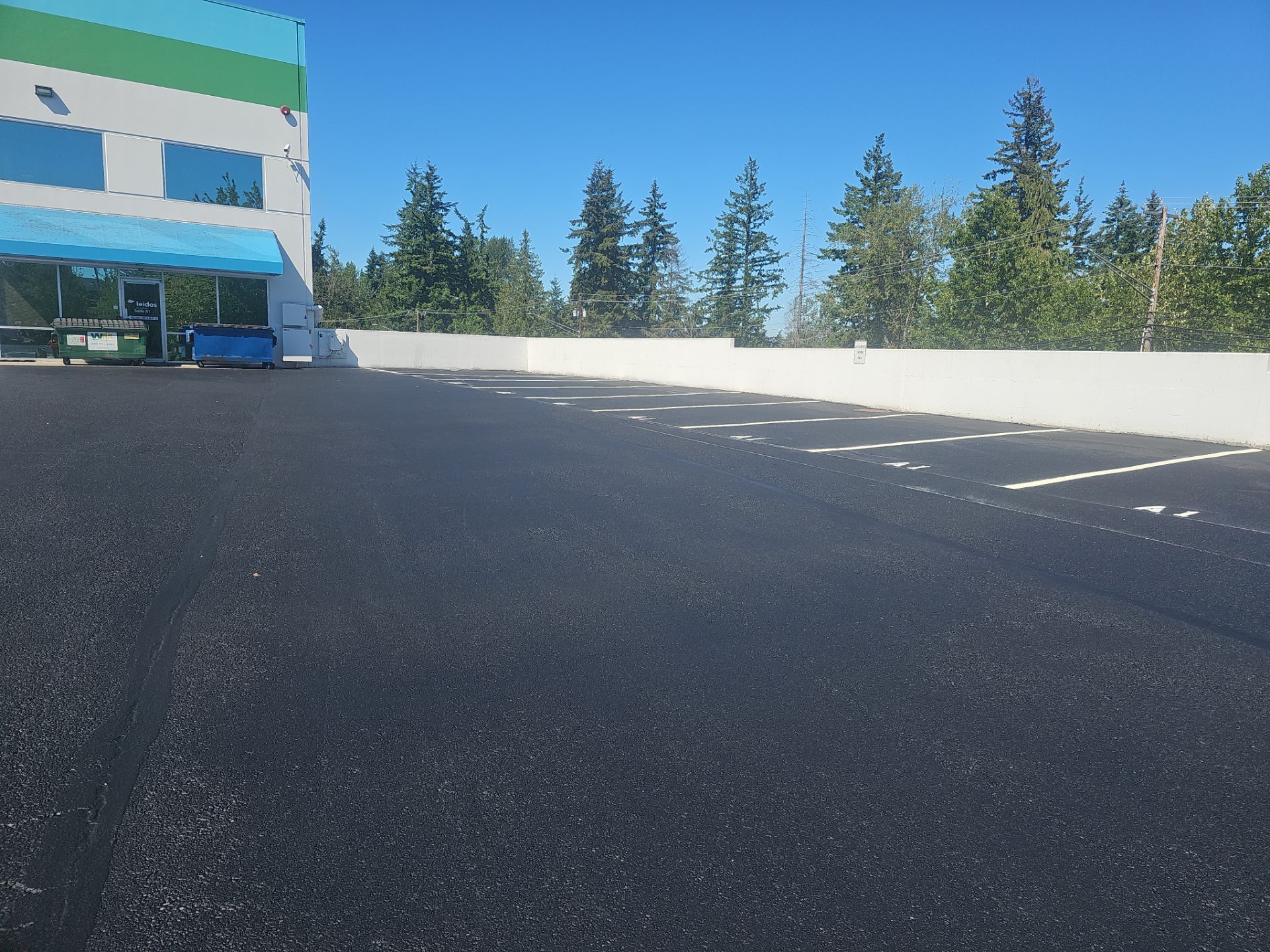 Commercial Sealcoat & Asphalt Patch Repair | Lynnwood  by Jireh Asphalt & Concrete Inc 
