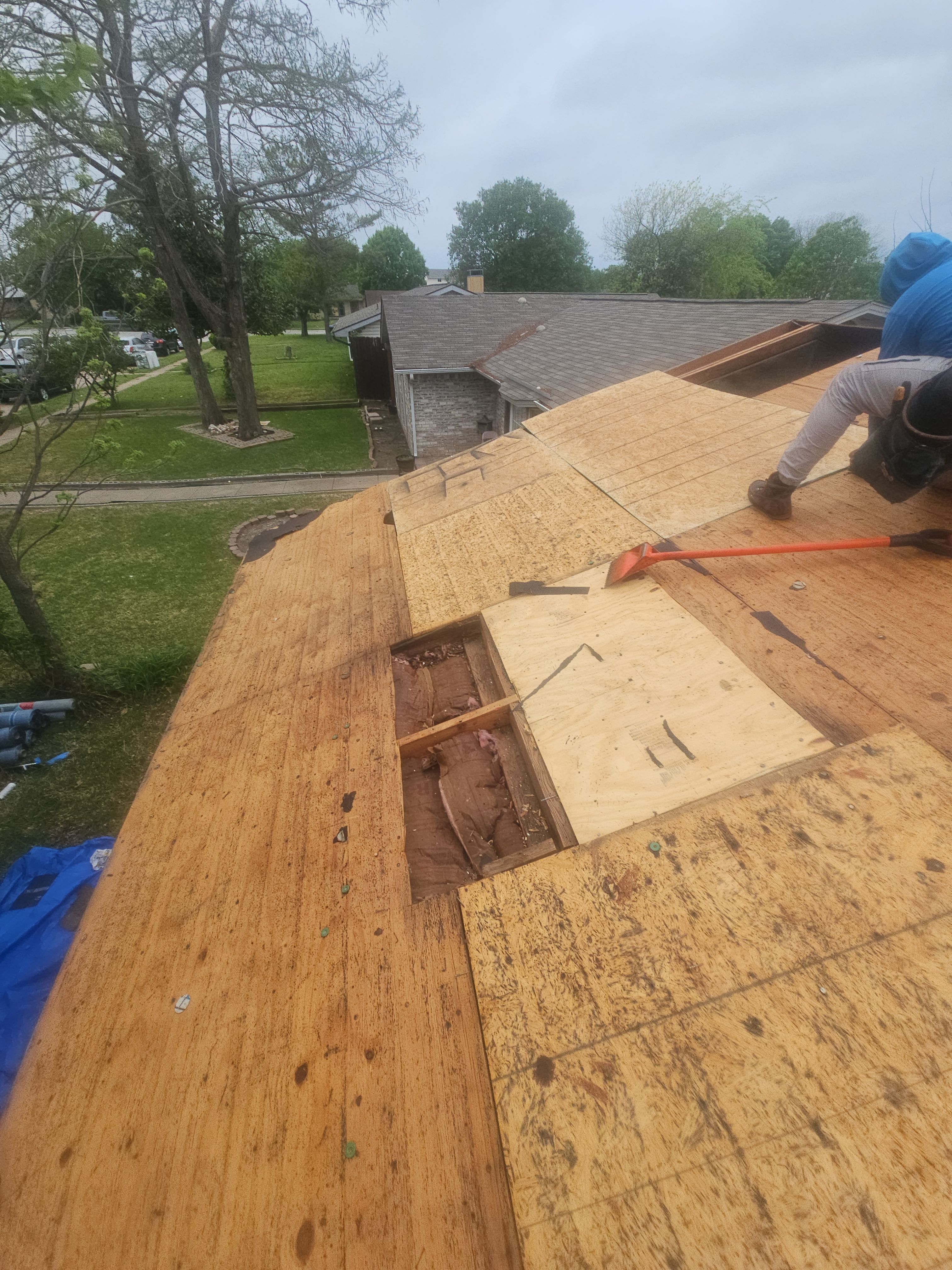 Full Roof Replacement & Flat Roof System in Garland by road roofing llc