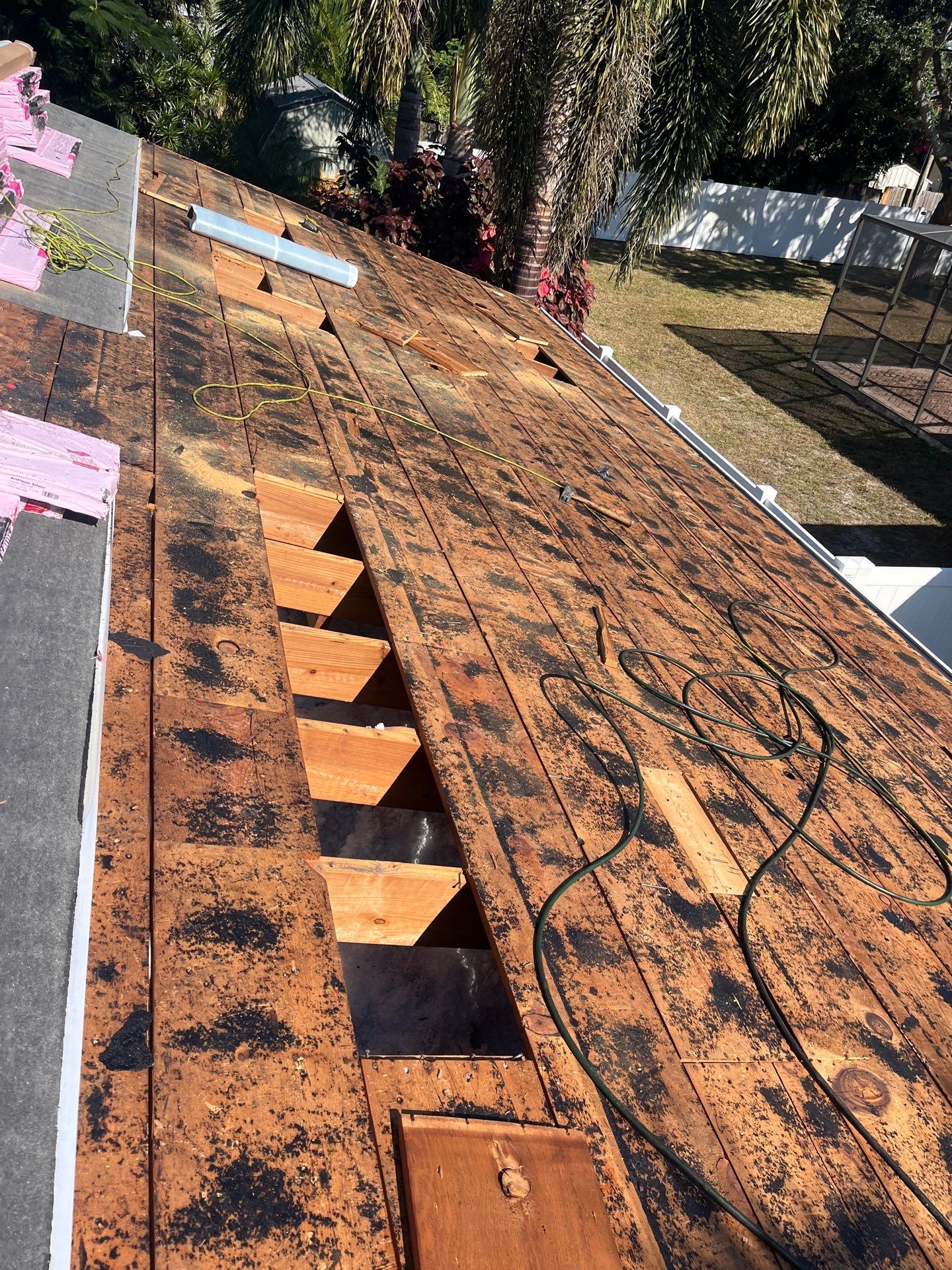 Project in St. Petersburg 33710 by Mitchell Roofing Company LLC 