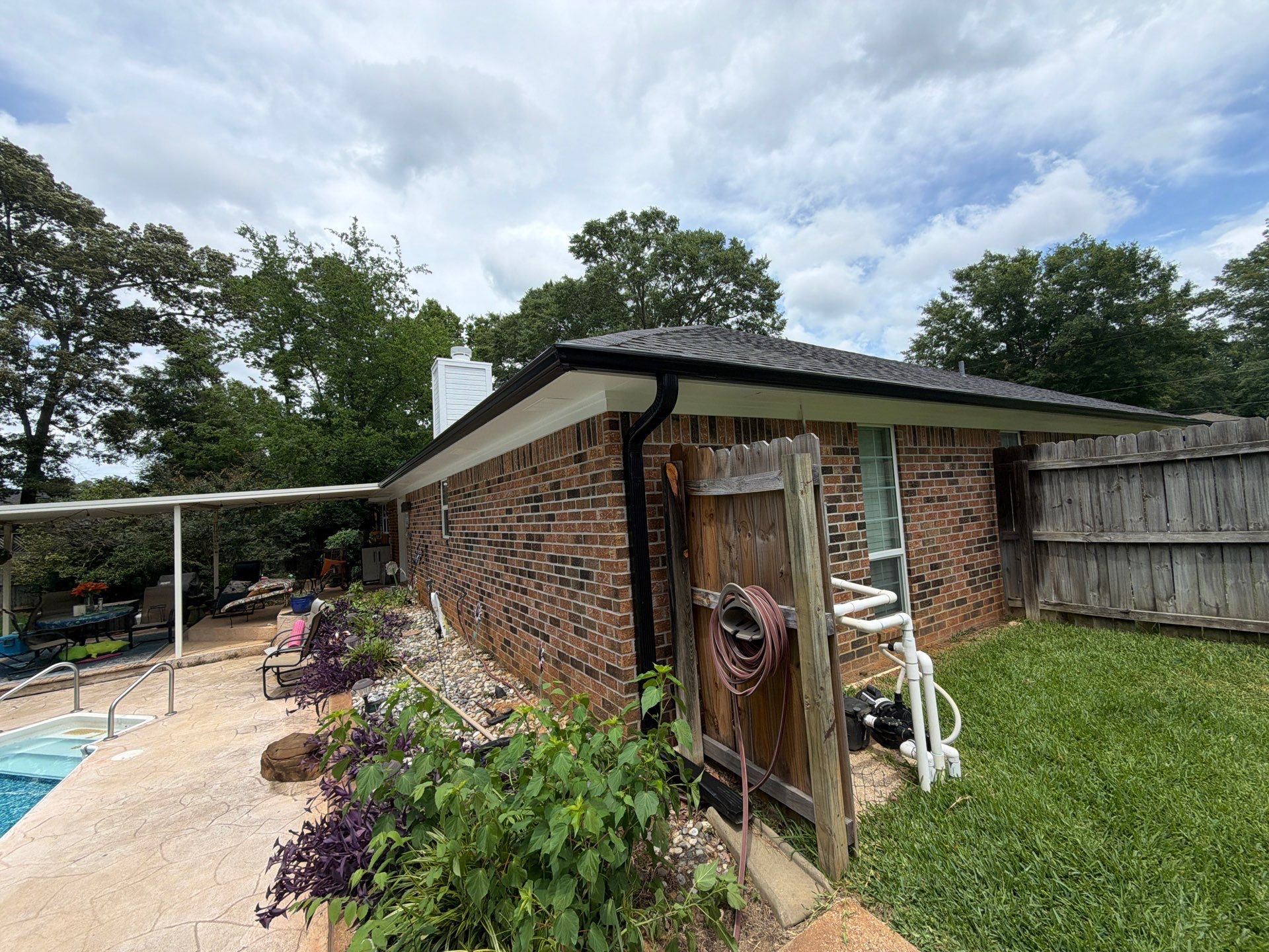 🏡 A Fresh Exterior Transformation in Longview, TX. by Quality Coats Painting