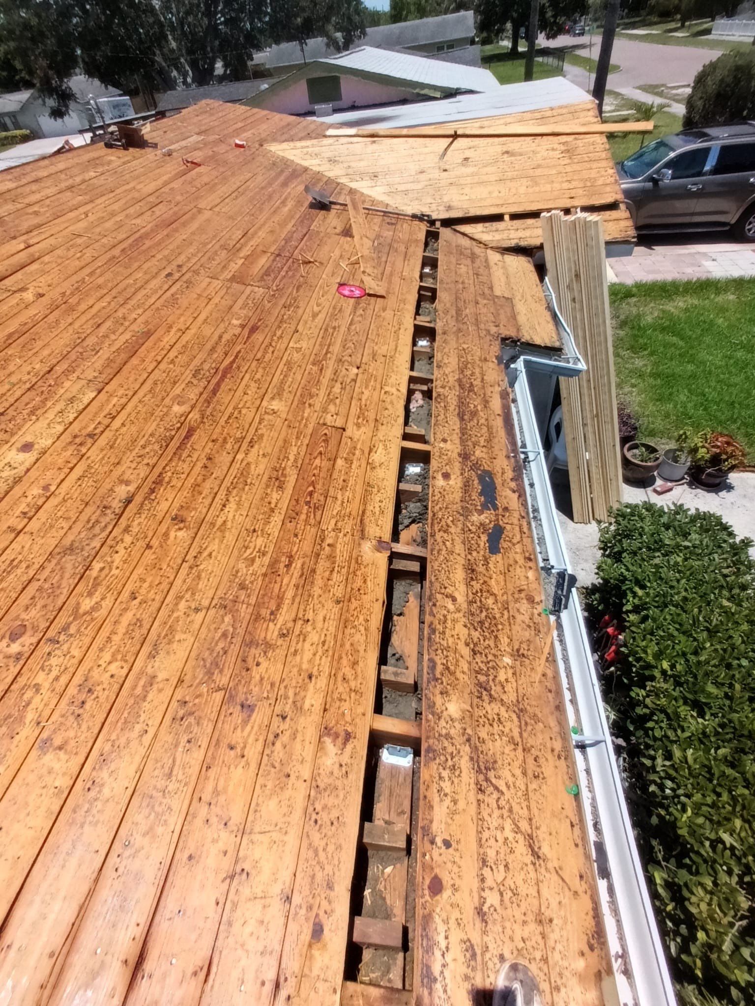 Project in St. Petersburg 33711 by Mitchell Roofing Company LLC 