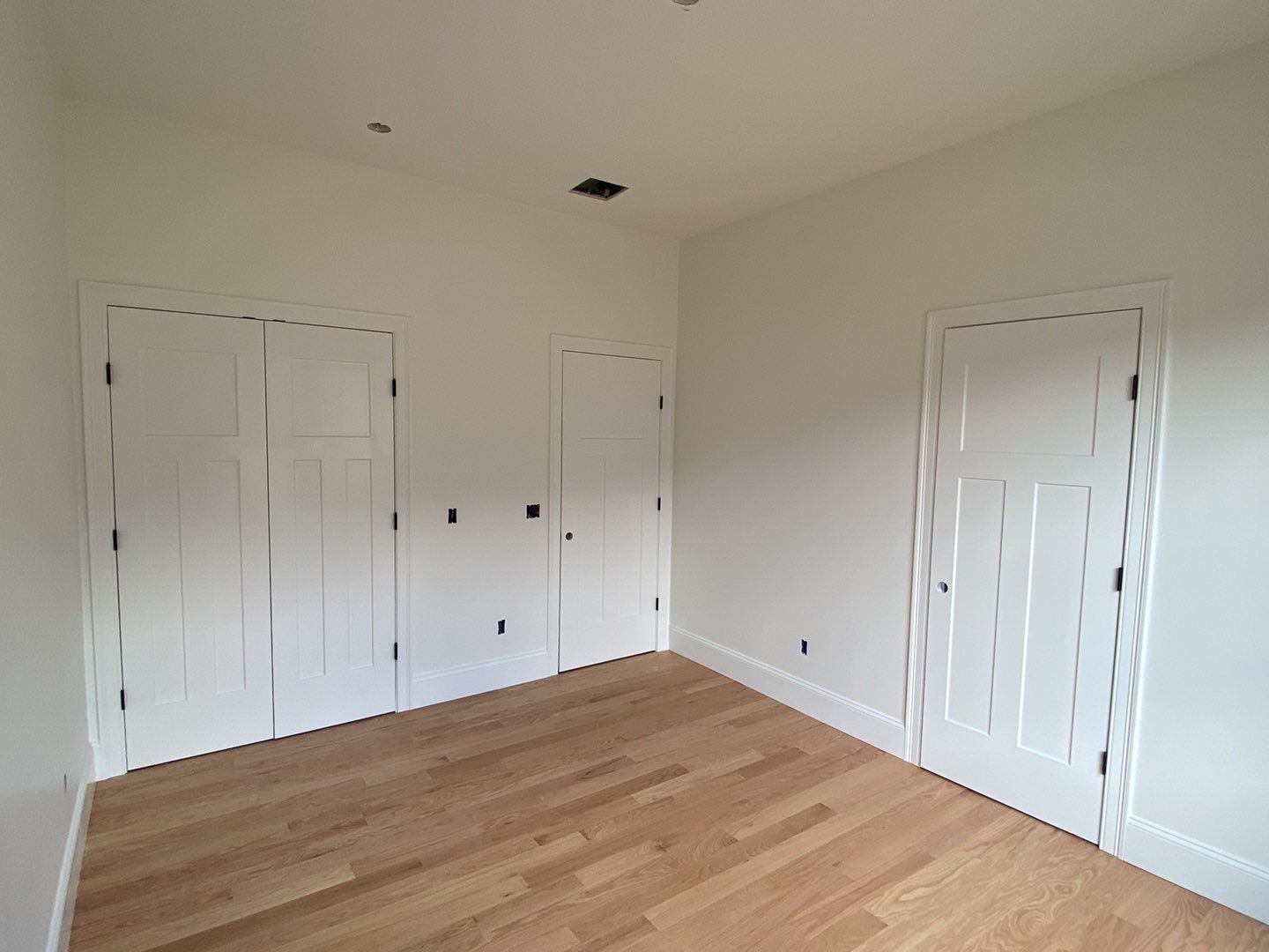 Interior Painting using Snowbound White  by EXCELLENCE | CARTO