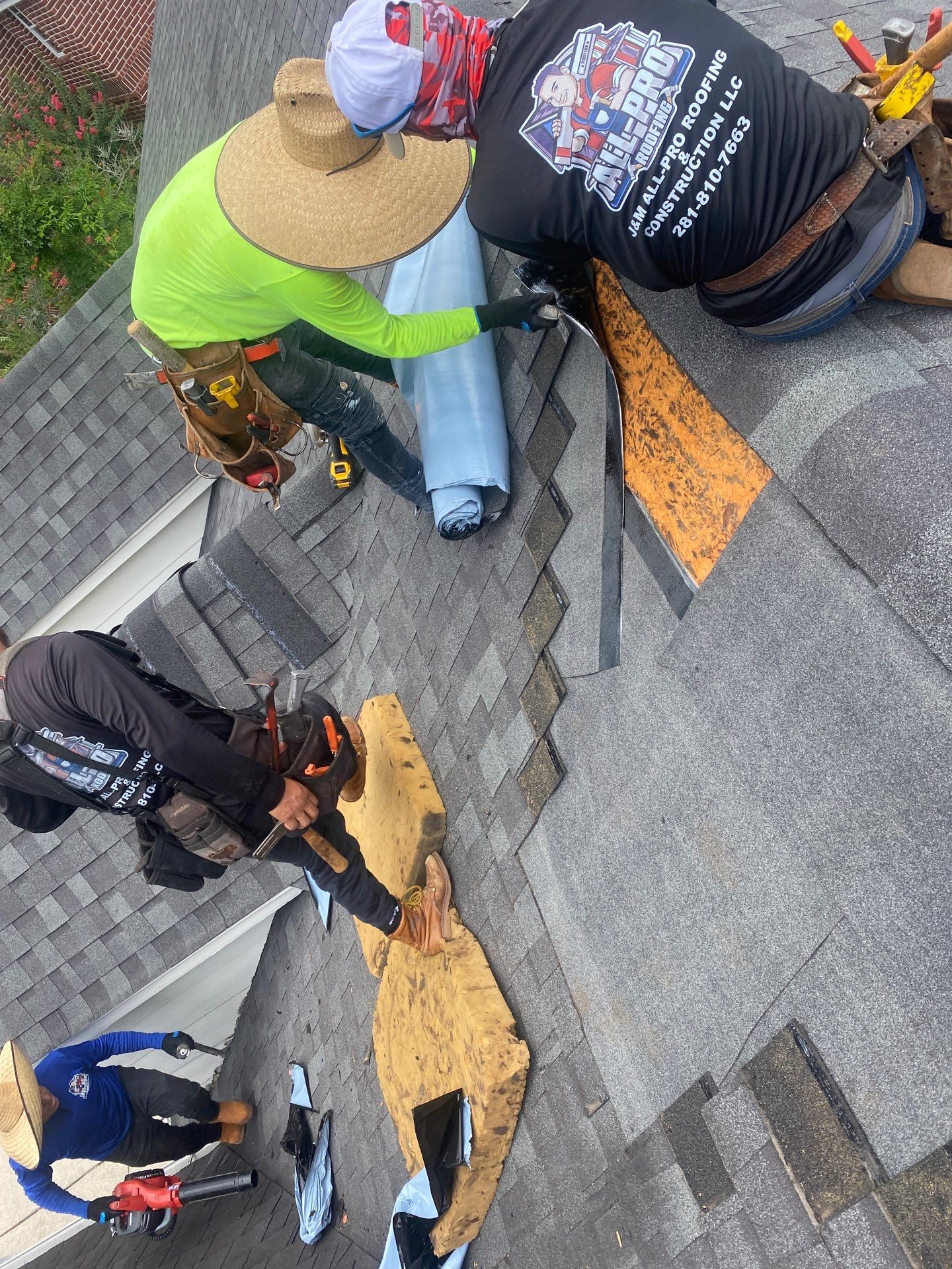 Residential Roofing Repair using Owen's Corning Duration (Lifetime) Shingles by Roof Repair Company