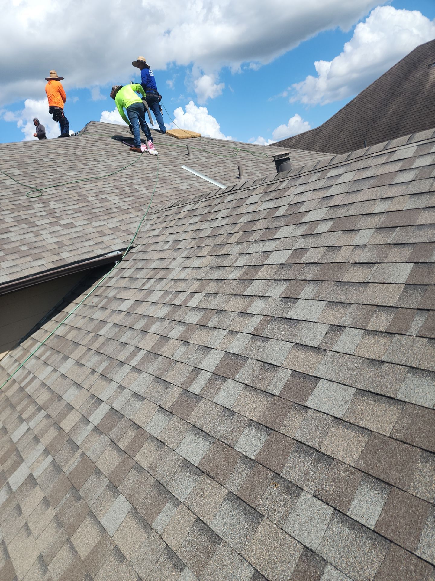 Residential Roofing Installation using Owen's Corning Duration (Lifetime) Shingles by Roof Repair Company