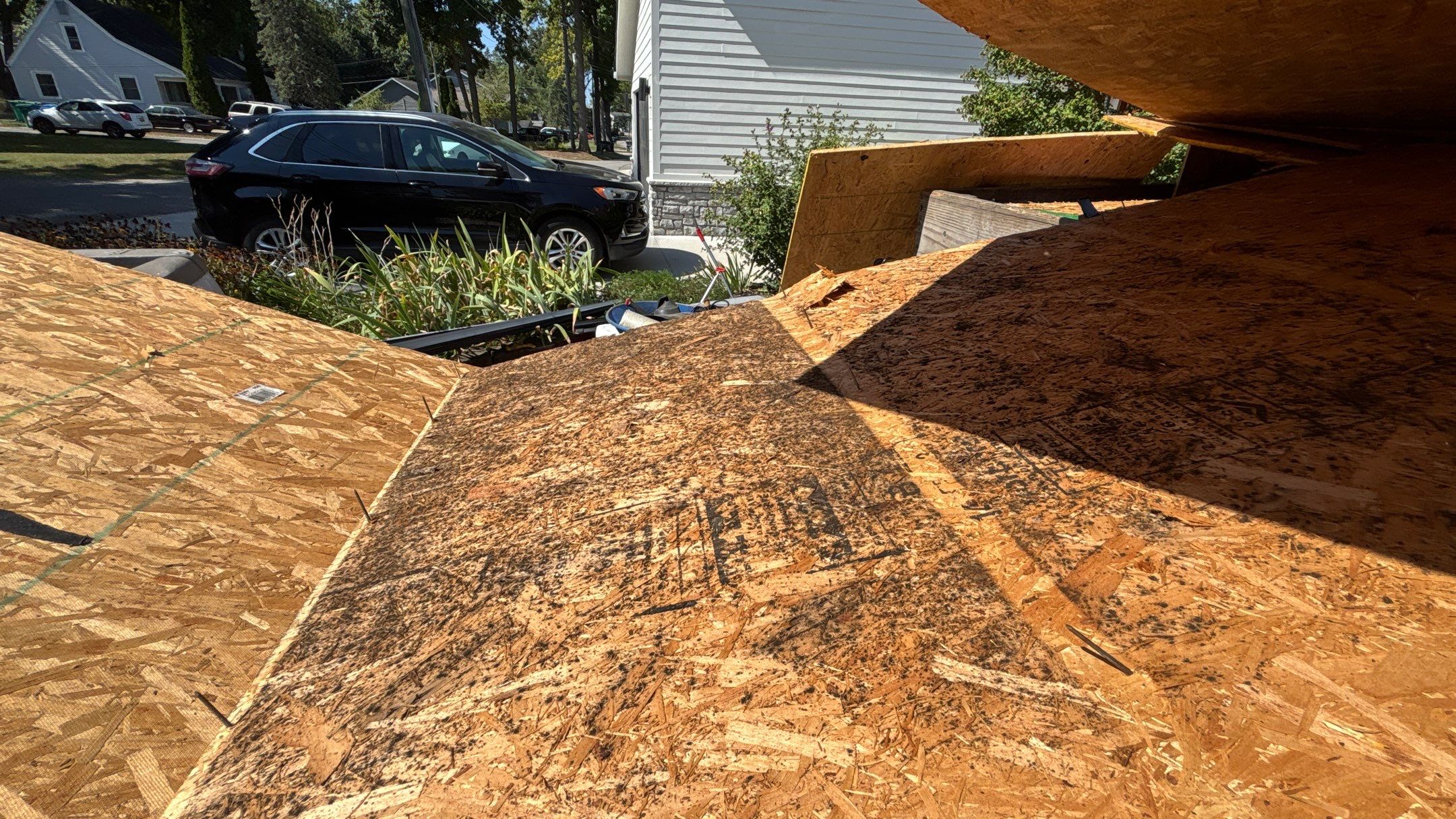 Roof Replacement using Owens Corning Onyx Black by 180 Contractors