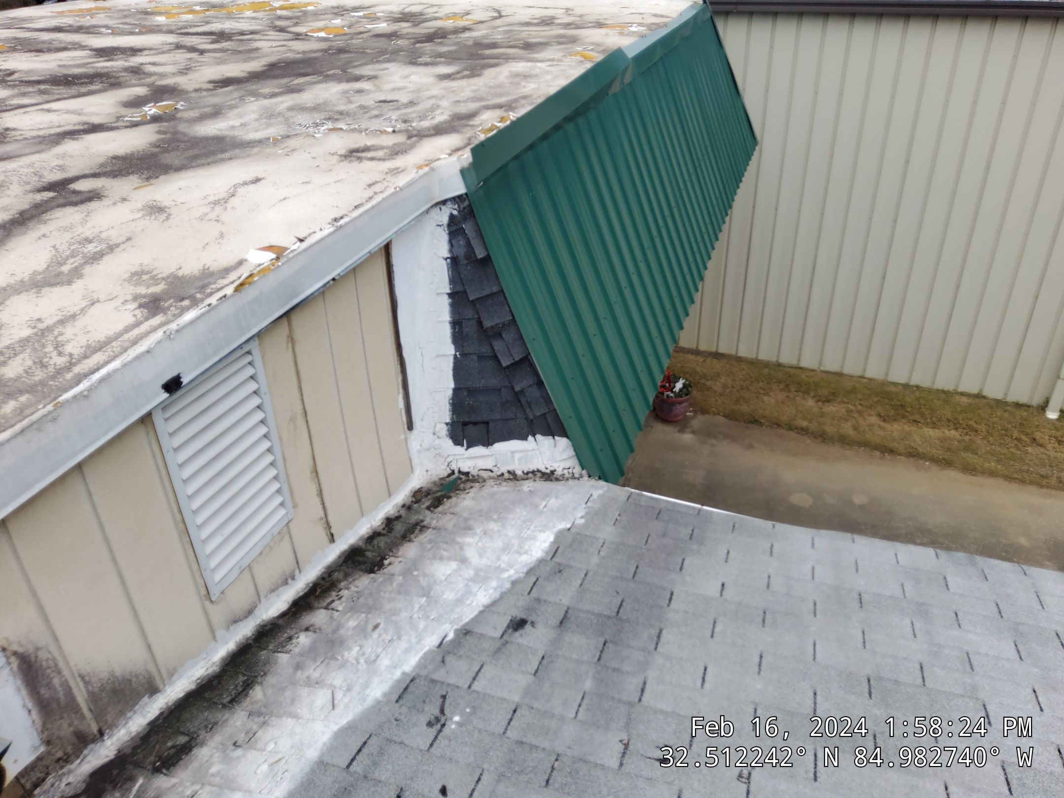 Master Clean Roof and Gutter Cleaning by iGreen Solutions