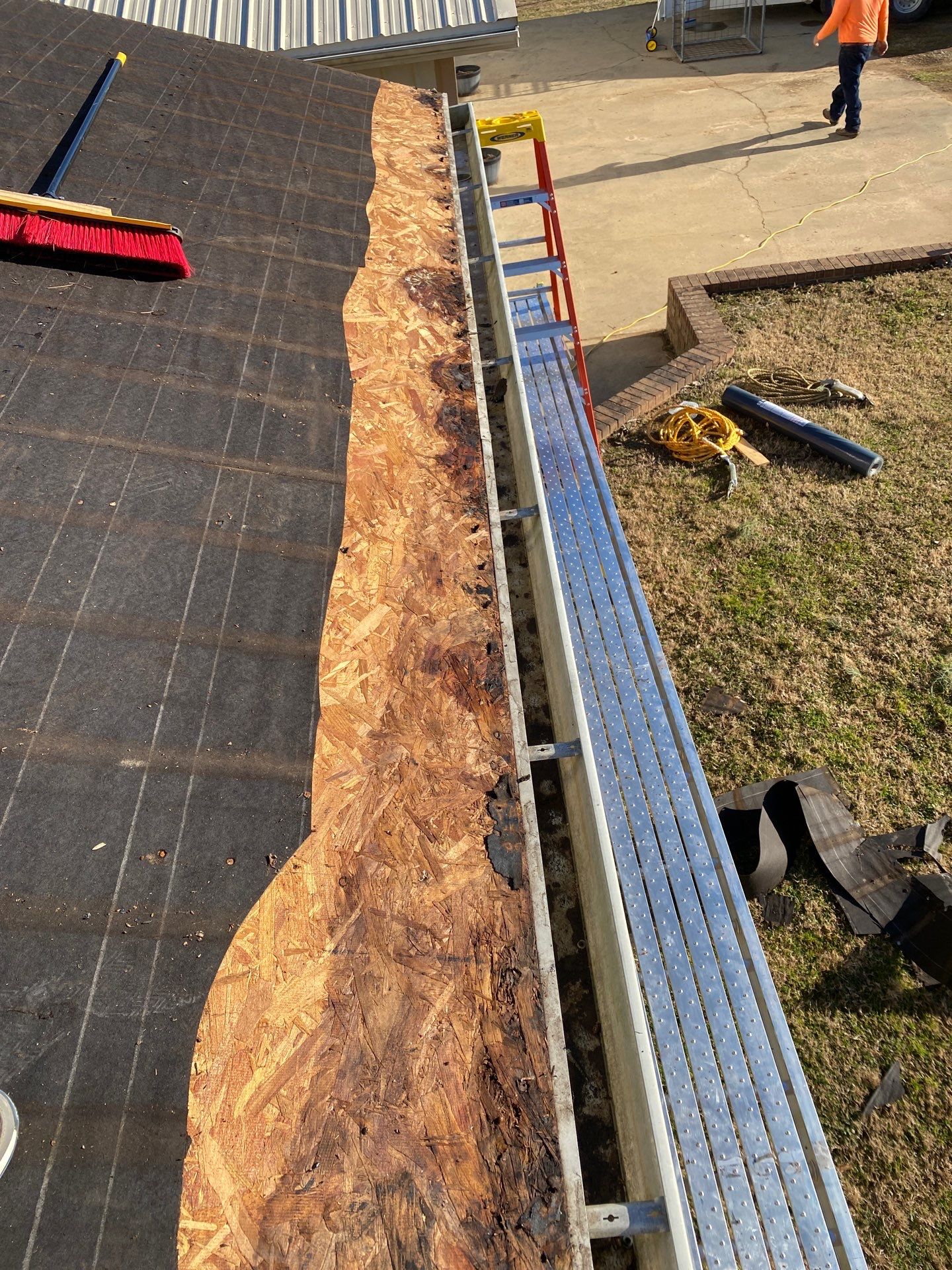 Residential Metal Roof Replacement using Reed's Metals: 26 GA. Colored Residential Metal Panels (Ivory) by Hostetler Roofing