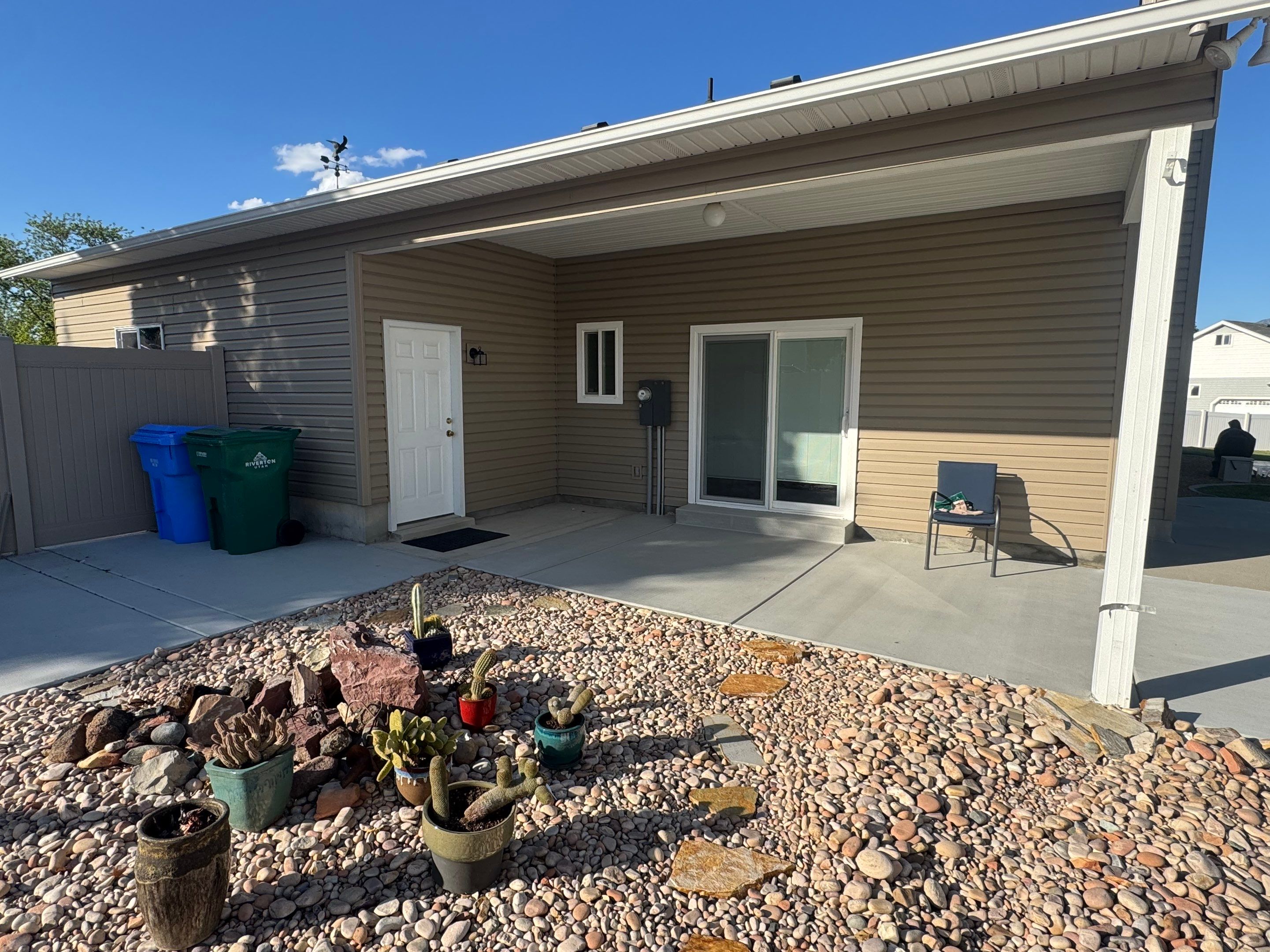 Riverton | Timeless Mastic Vinyl Overhaul | Pebblestone Clay by Ideal Siding Utah