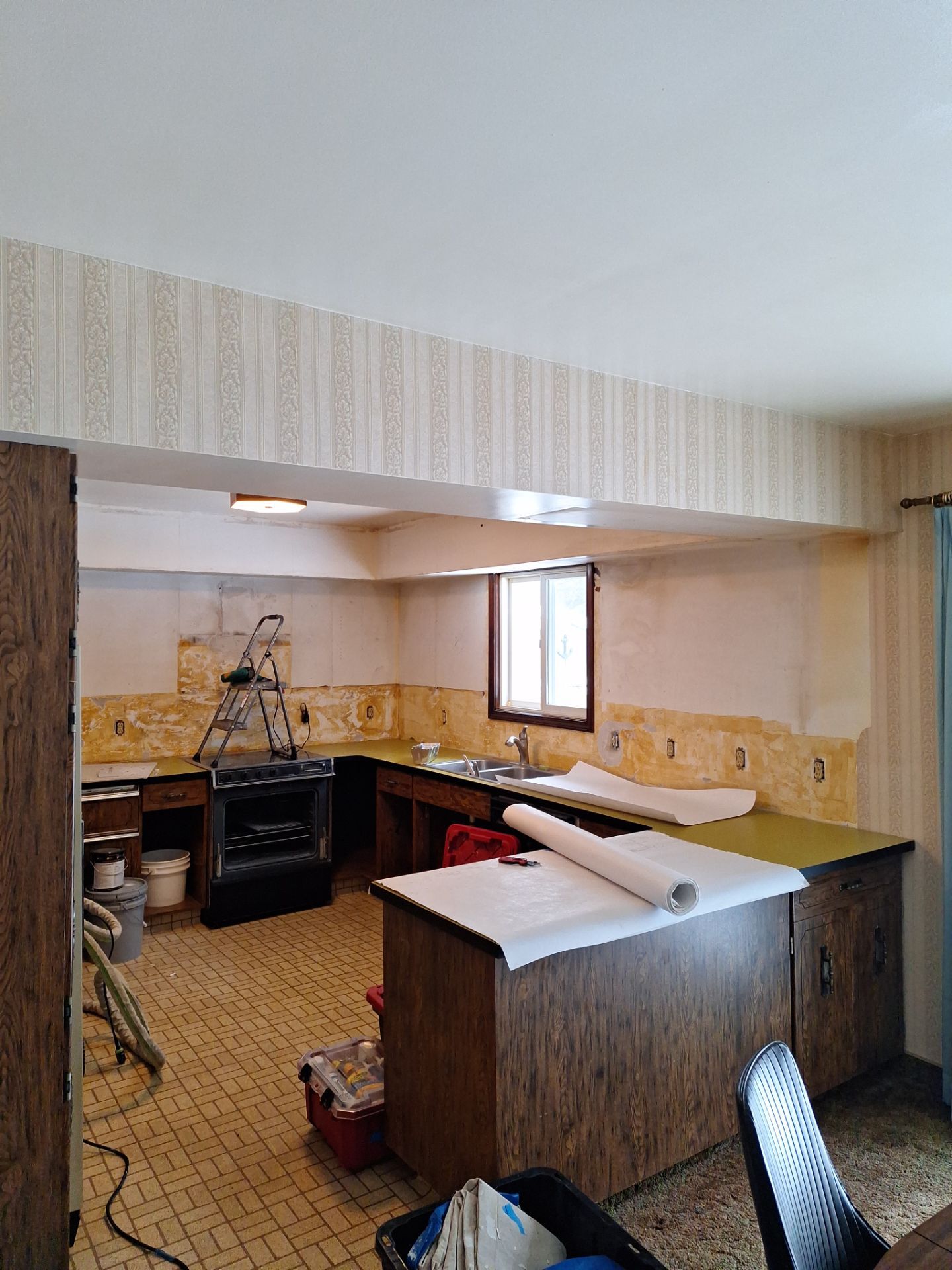 Drywall repairs/ family room by Gordon Painting