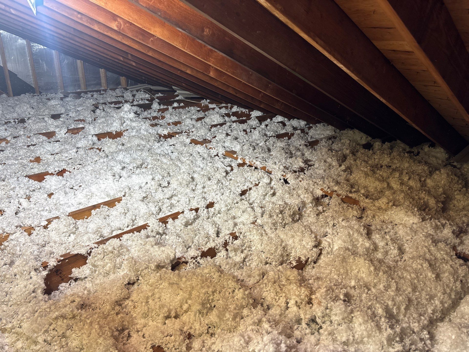 Sealing drafts and improving comfort in Pittsburgh, PA 15238 by Home Environment Solutions