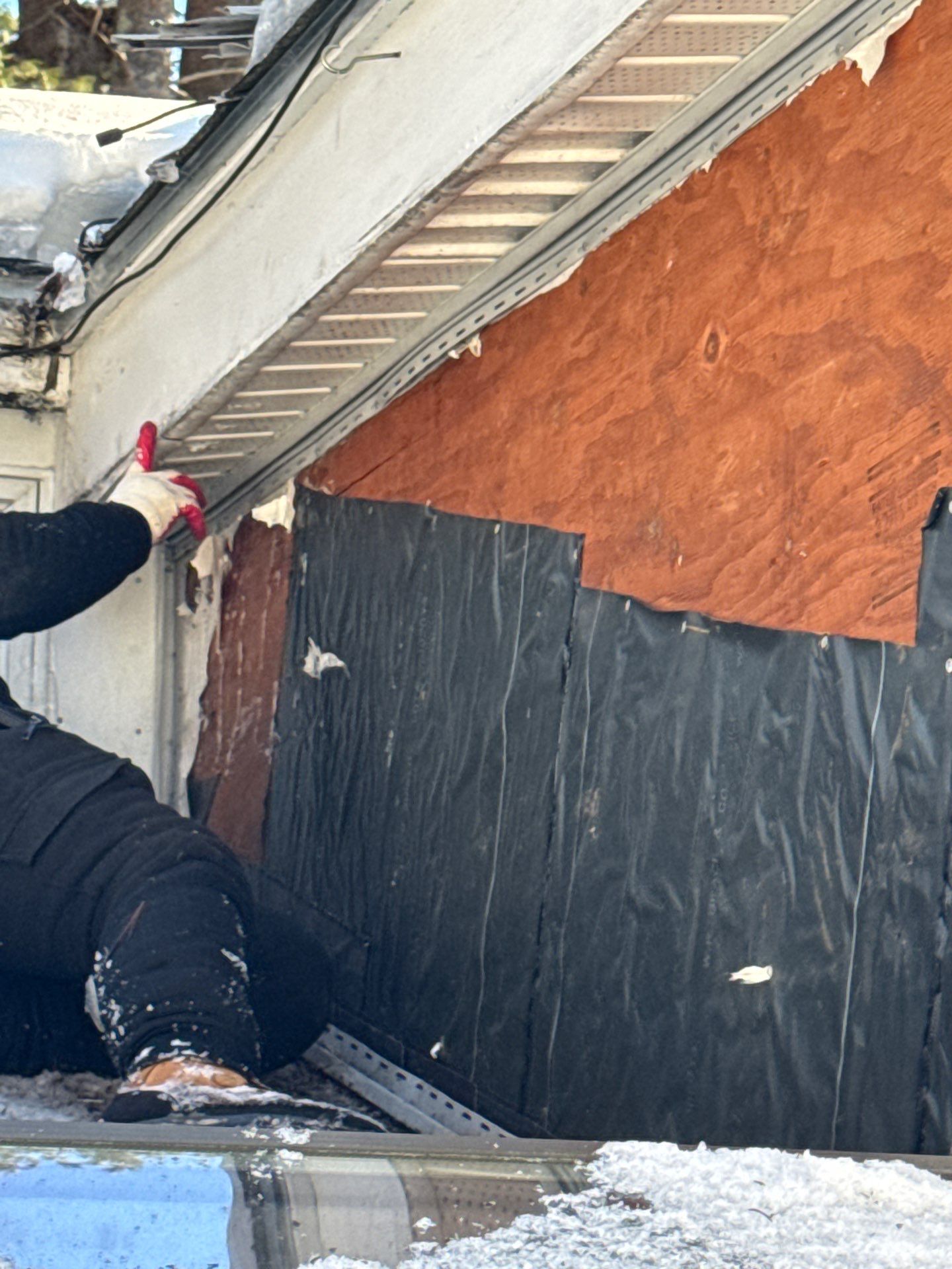 Ice Dam Removal, Snow Removal & Sidewall Flashing Repair in Acton, MA by Mighty Dog Roofing of Greater Middlesex County