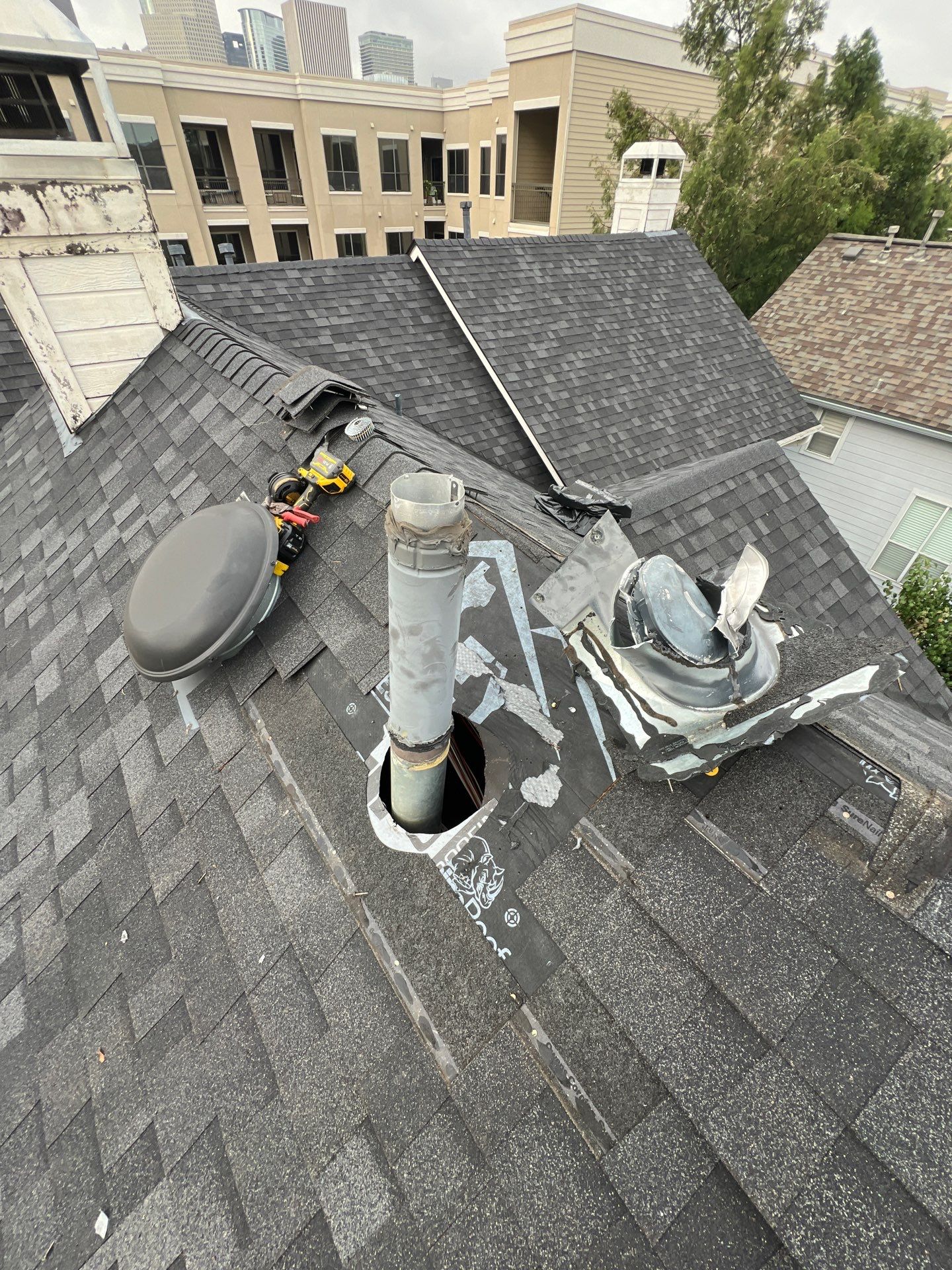 Residential Roofing Repair using Owen's Corning Duration (Lifetime) Shingles by Roof Repair Company