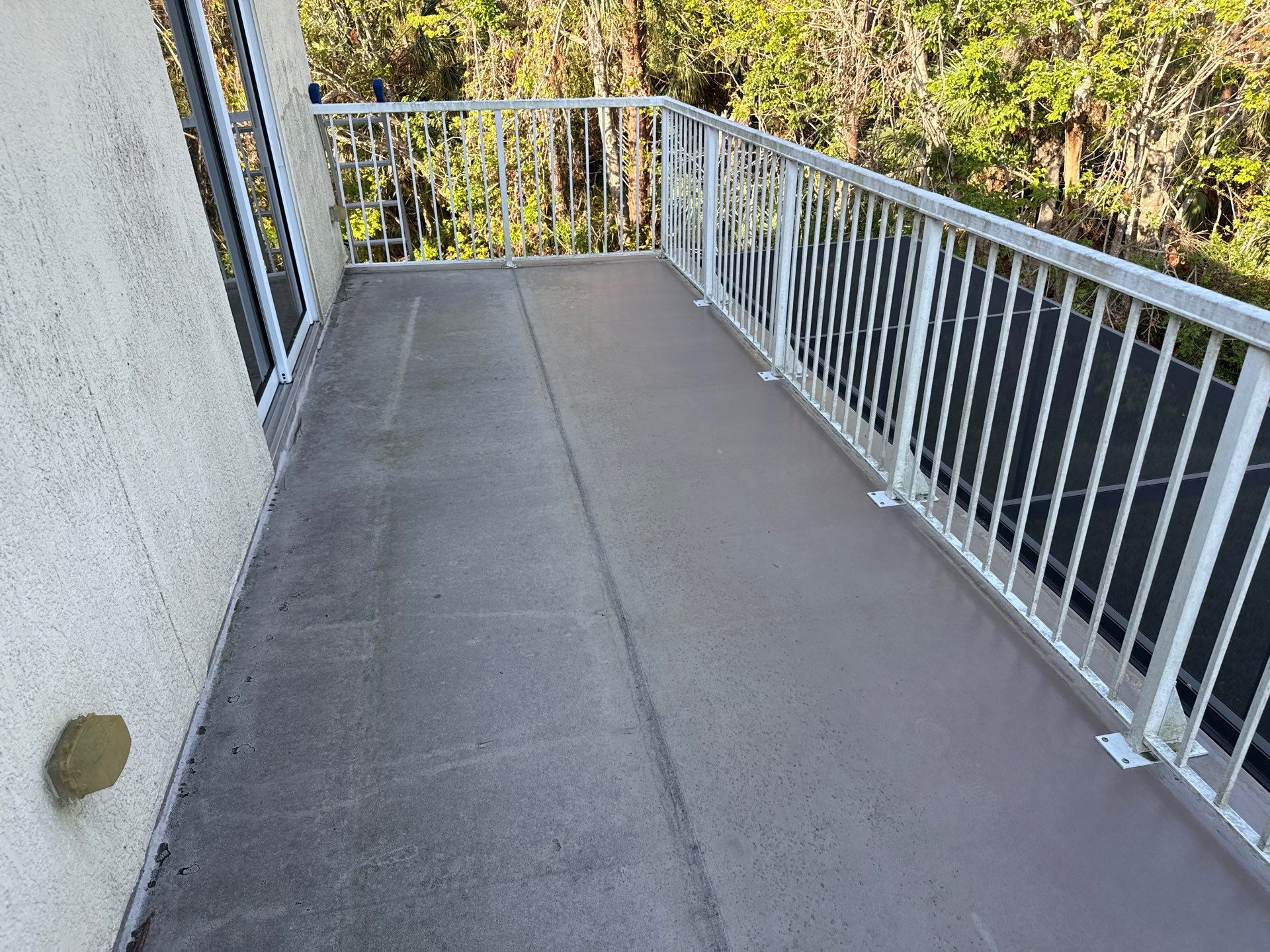Barrington Ridge 2-Story House & Driveway Cleaning – Before & After Transformation! by Sunshine AquaWash