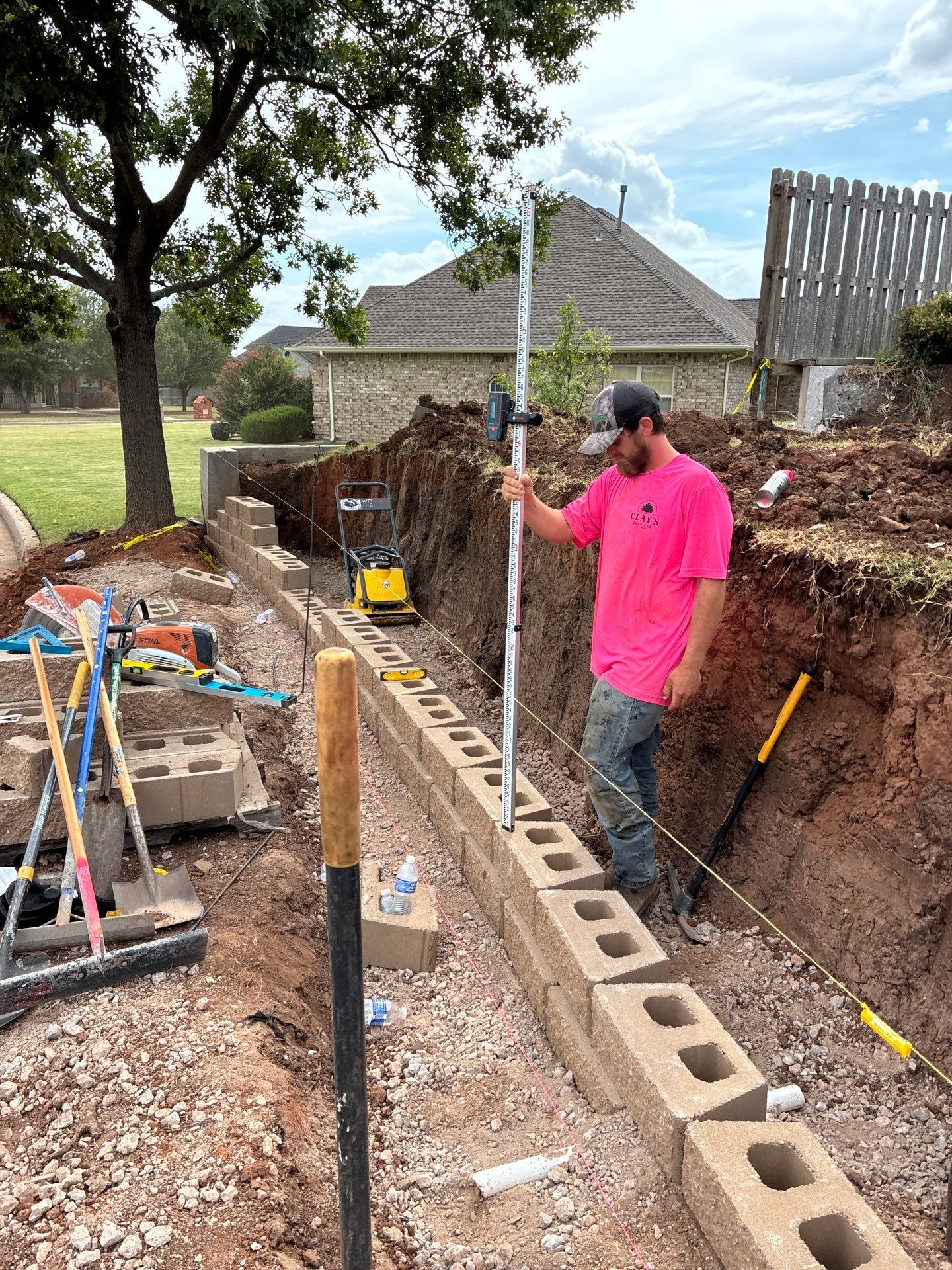 Retaining Wall by Clays Services Inc