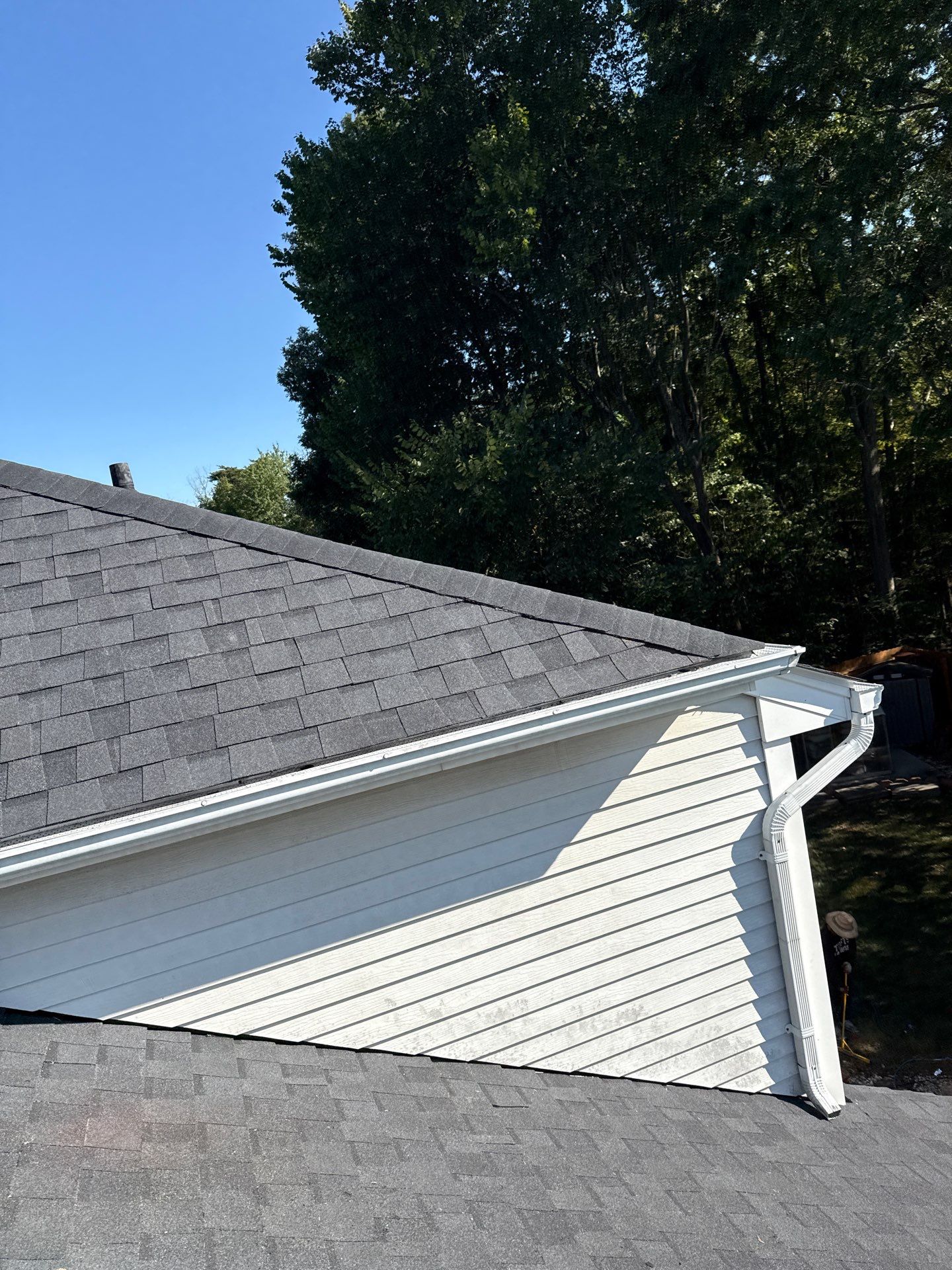 Gainesville: Residential Roof Replacement with CertainTeed Landmark in Moire Black  by RM Banning, Inc.