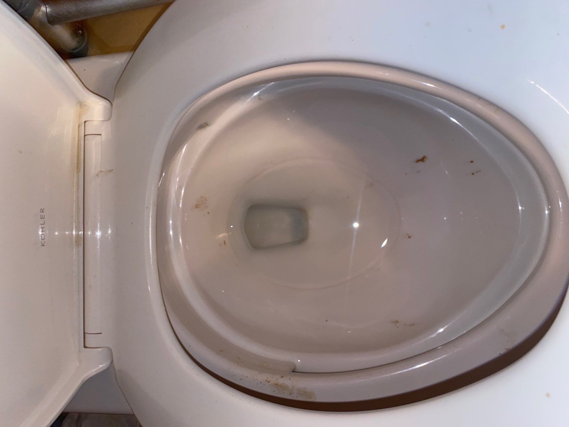 House cleaning in Lake Oswego by Cloud 9 Professional Cleaning Services