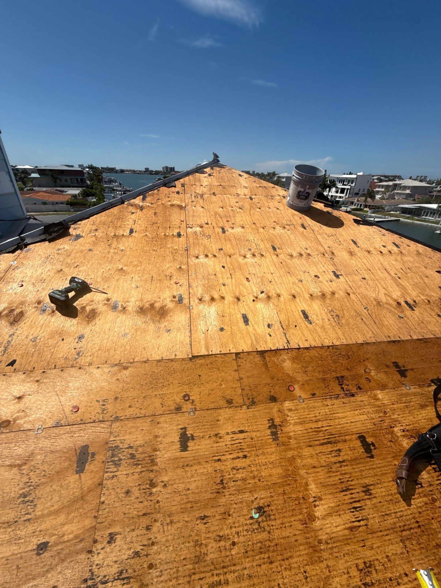Project in Treasure Island 33706 by Mitchell Roofing Company LLC