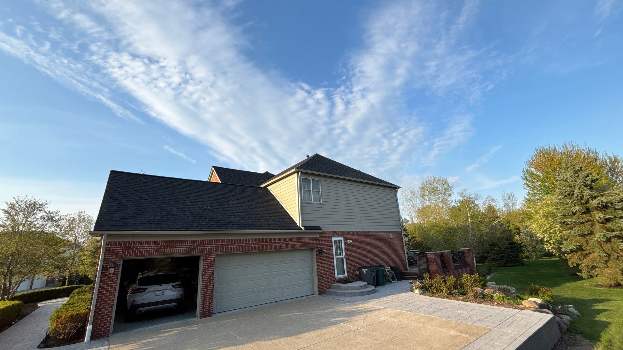Roof Replacement using Owens Corning Onyx Black by 180 Contractors
