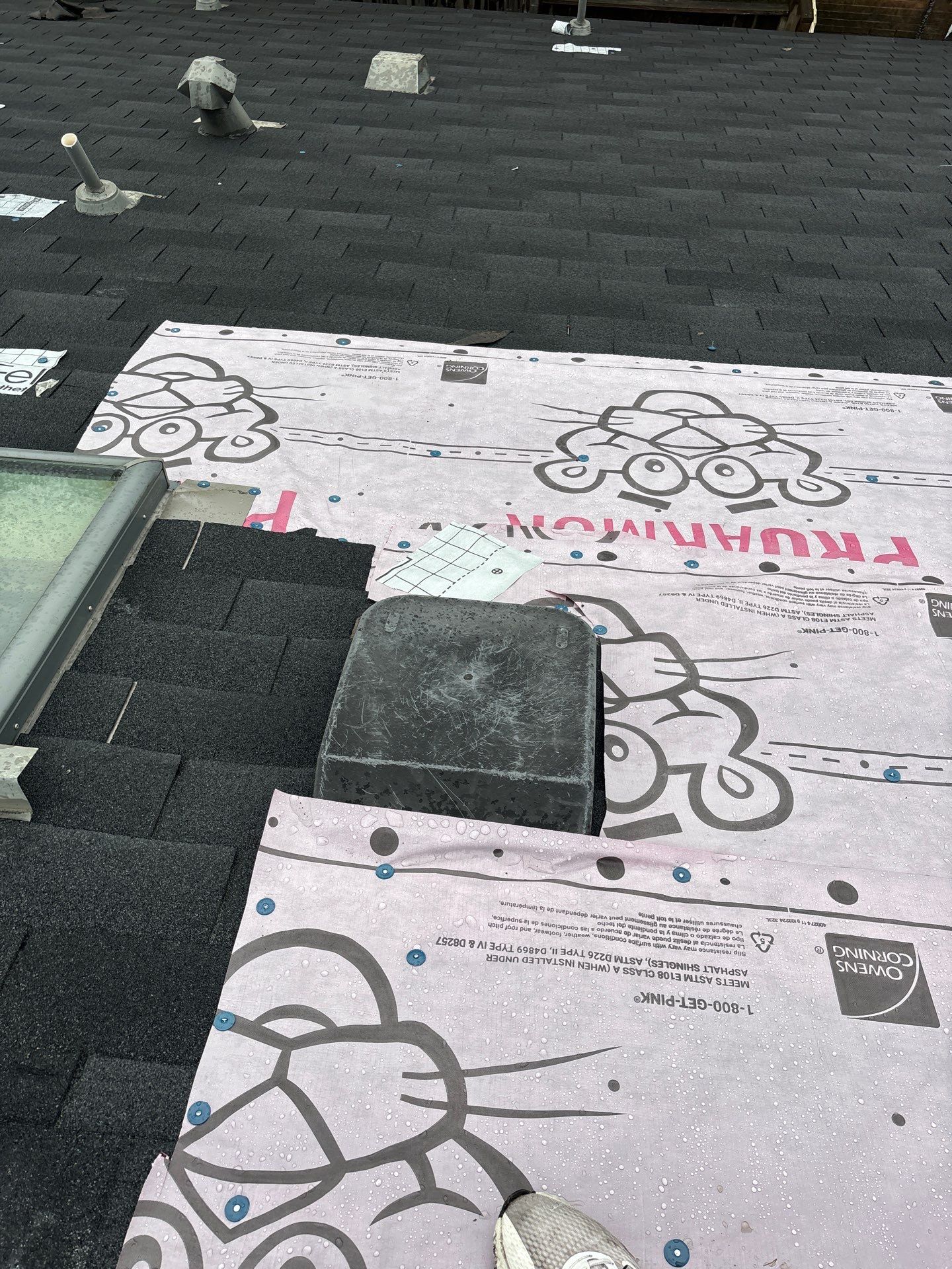 Residential Roofing Repair using Owen's Corning Duration (Lifetime) Shingles by Roof Repair Company