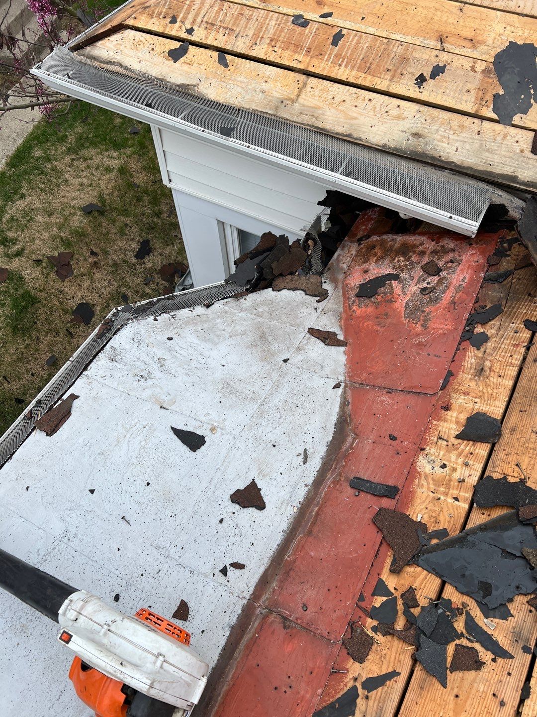 Residential Roofing Installation by WIW Enterprises Inc