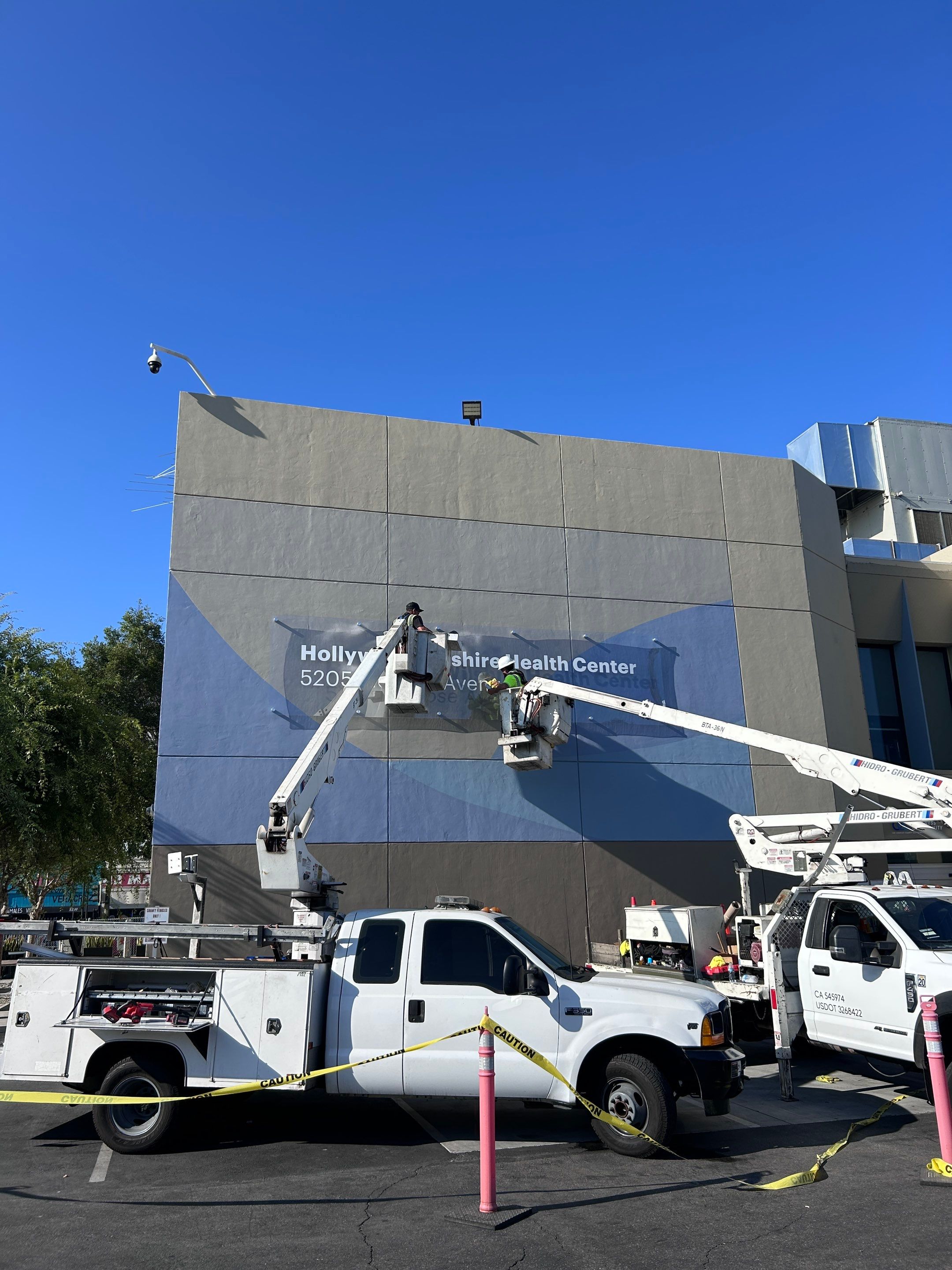 Project in Los Angeles by Golden State Signs