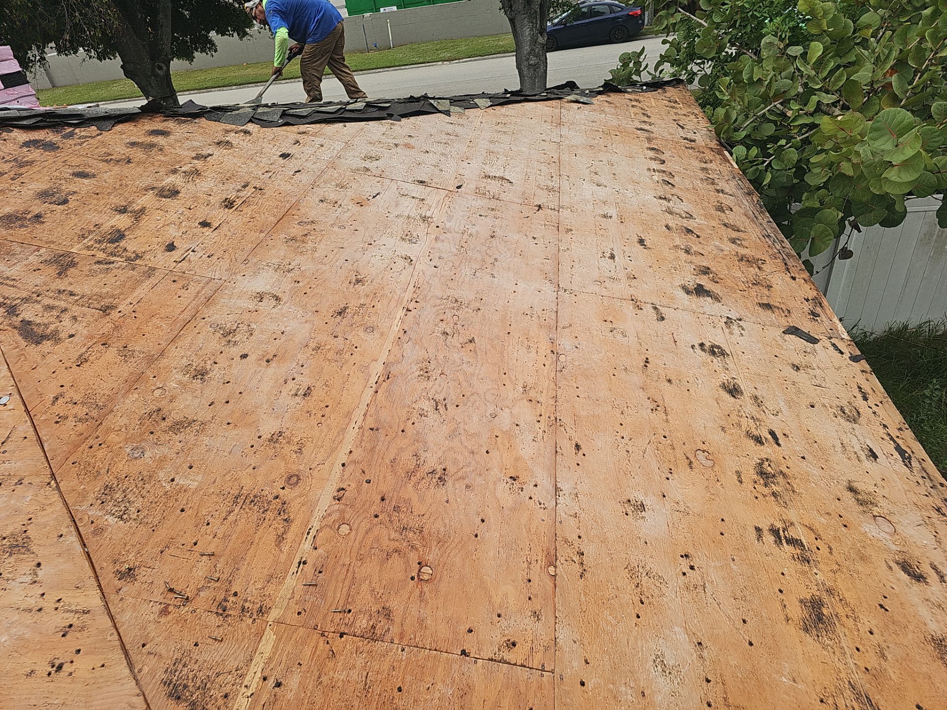 Project in St. Petersburg 33702 by Mitchell Roofing Company LLC