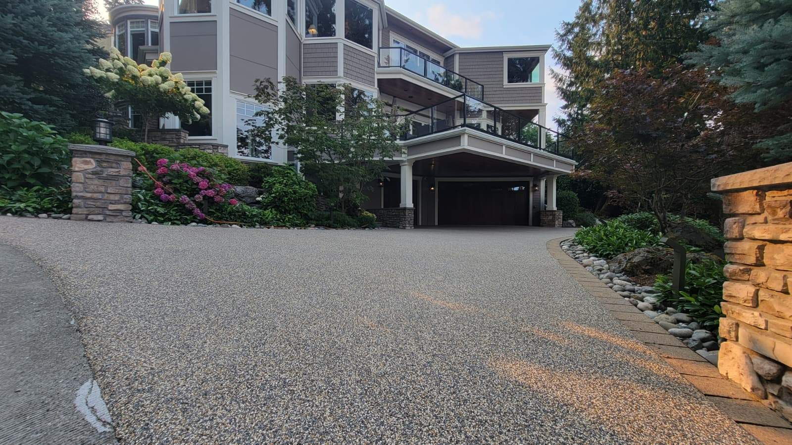 Coastal Grandeur Driveway and Patio in Big Sur Vuba Stone by Concrete Coating Experts Inc.