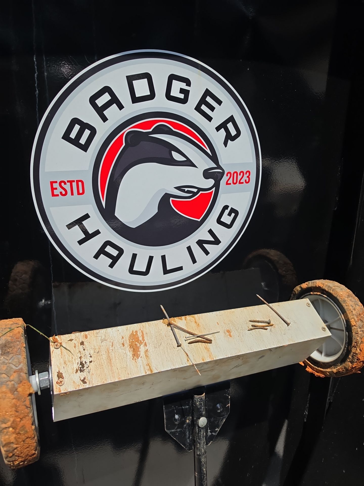 KB Home Improvement by Badger Hauling