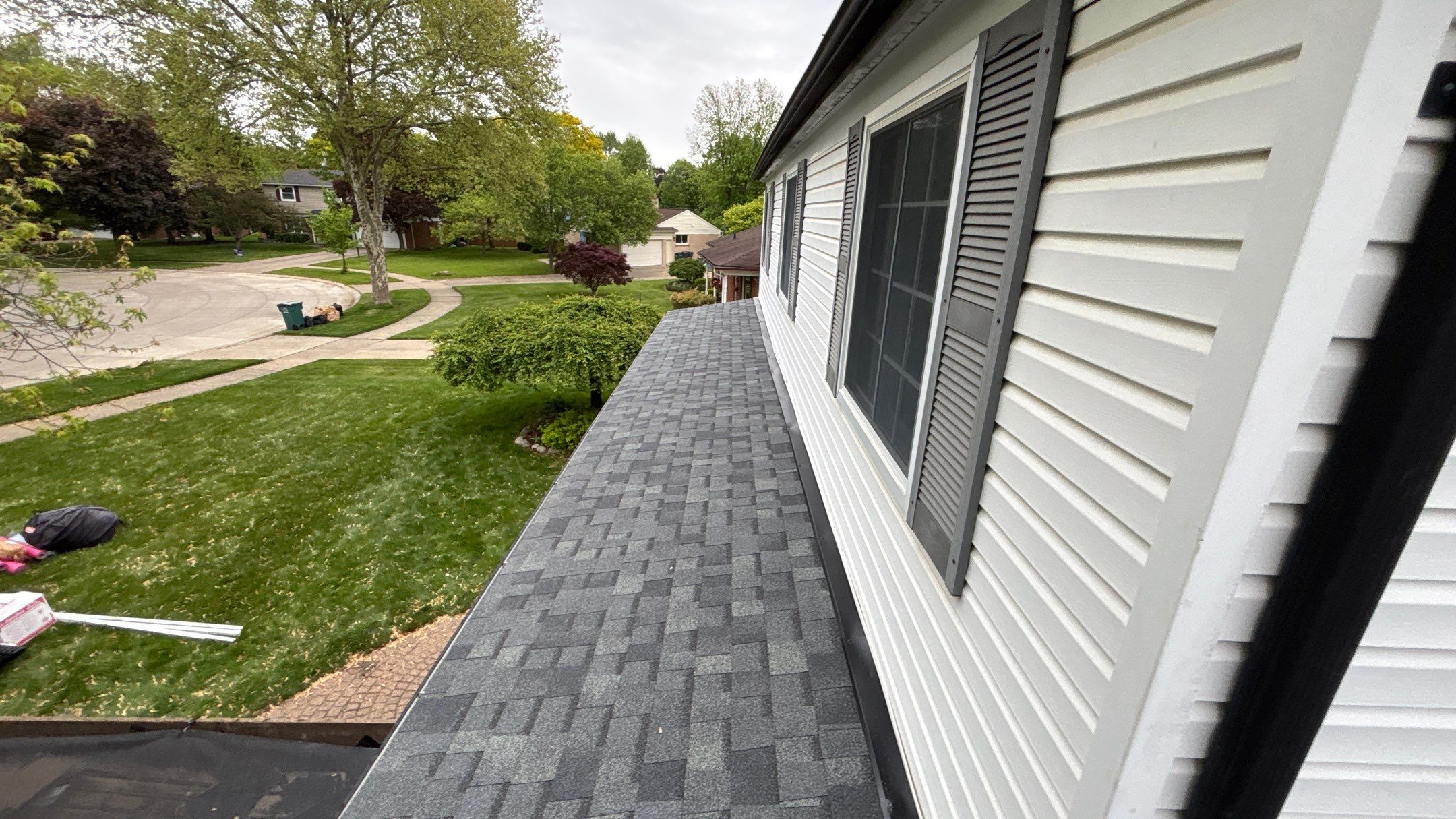 Roof Replacement using Owens Corning Estate Gray by 180 Contractors