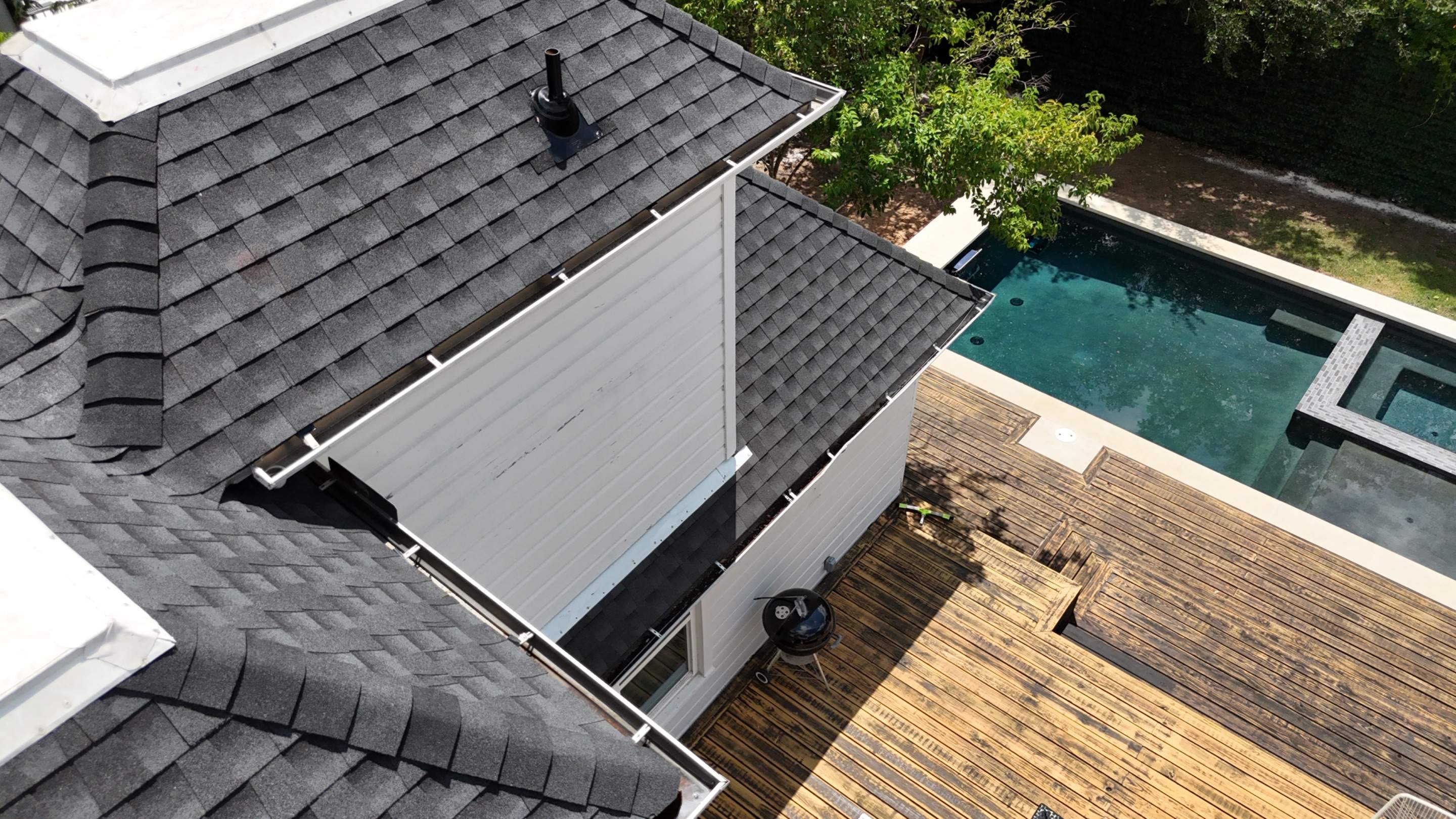 Charcoal - GAF Timberline HDZ by RoofsOnly.com