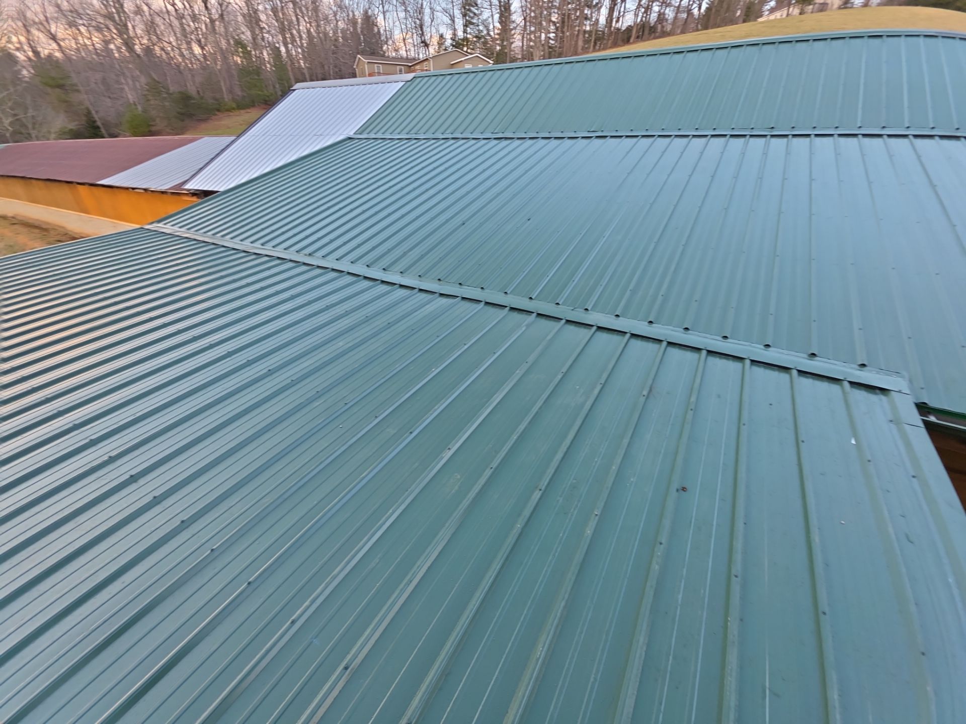 Newberry Barn by Omnia Roofing