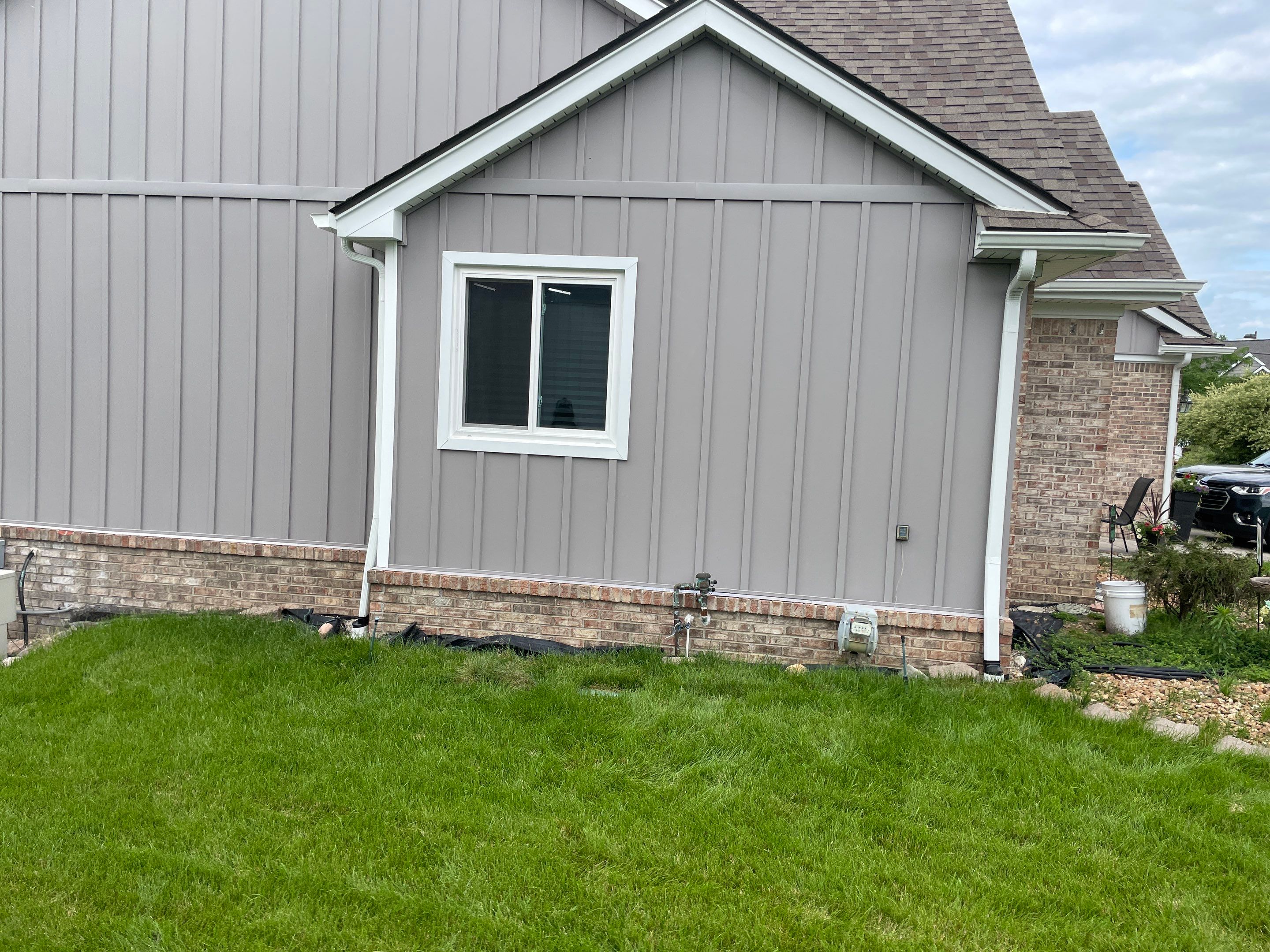 CertainTeed Cedarboards B&B + Alside UltraMax Windows Triple Pane by 180 Contractors