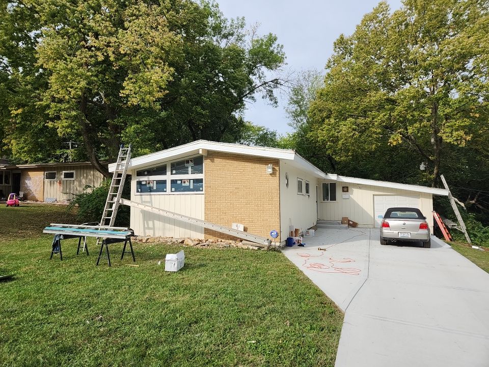 Window Installation using Anderson Series by EEC  Windows, Siding & Roofing 