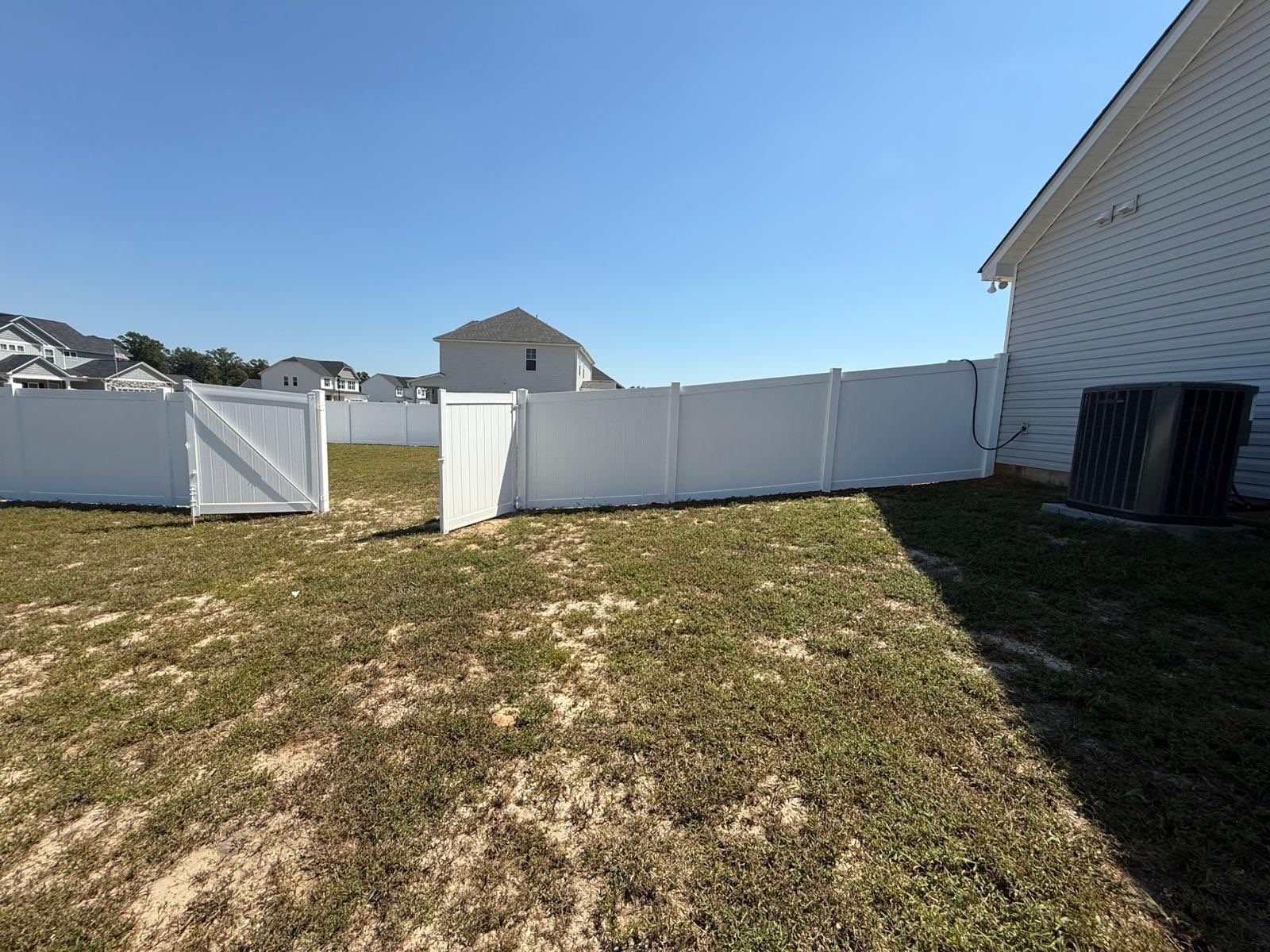 Hamilton Vinyl Privacy Project in Linden by Superior Fence and Rail