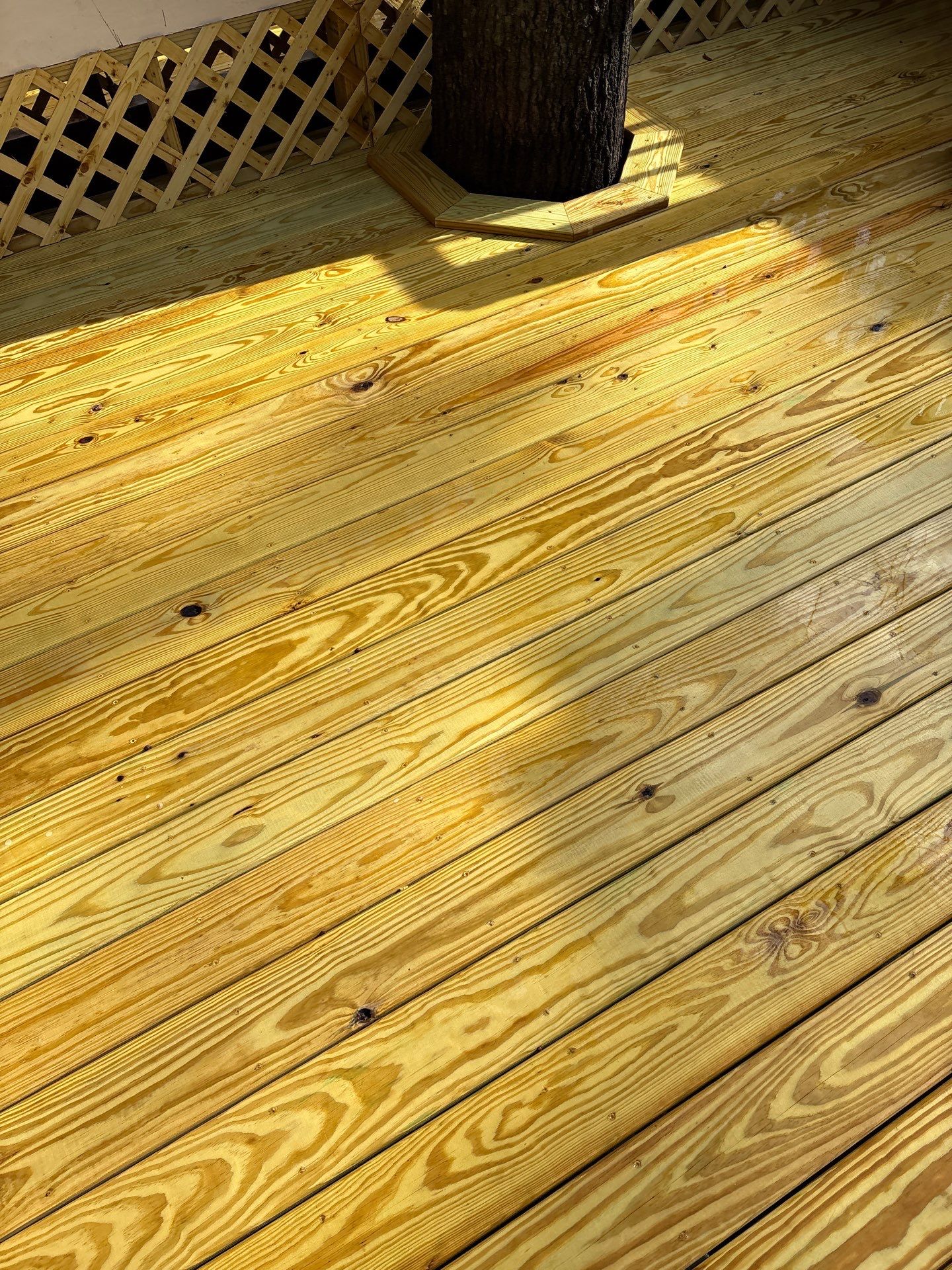 Wood Deck using Wood Sealant by DuraSeal