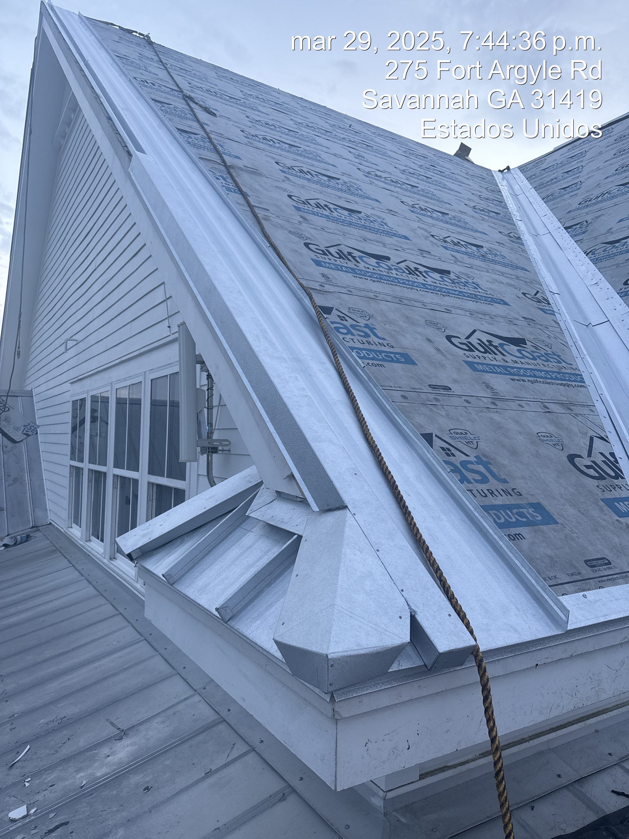 Arctic White Standing Seam by Reimagine Roofing