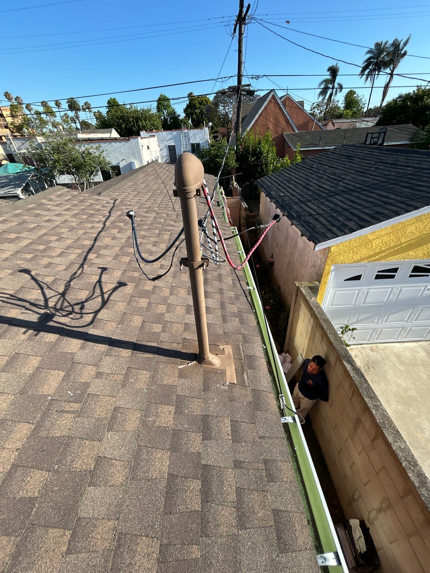 16-Panel Residential Solar System Installation in Los Angeles by AWS Solar