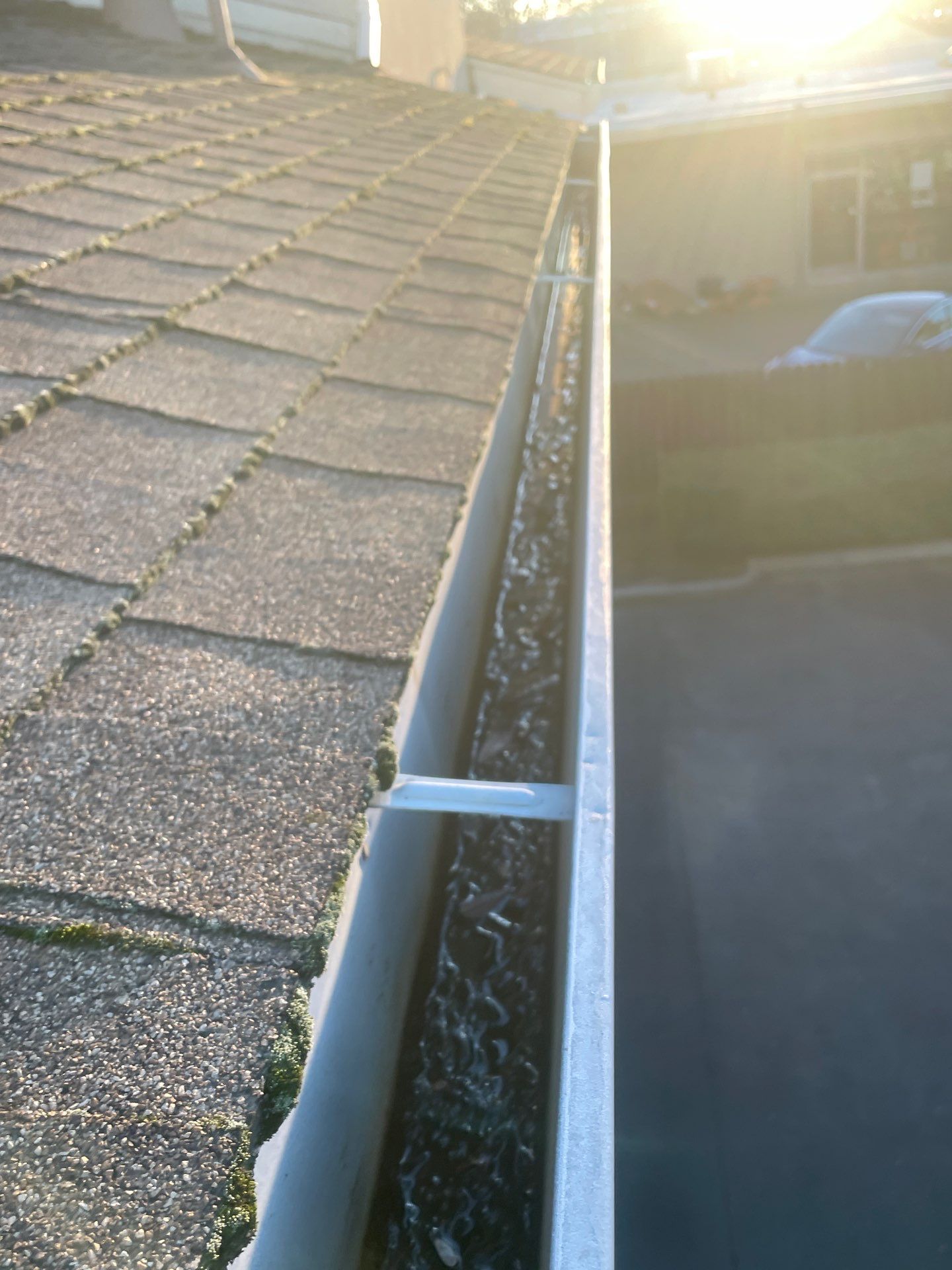 HOA gutter cleaning before photo.