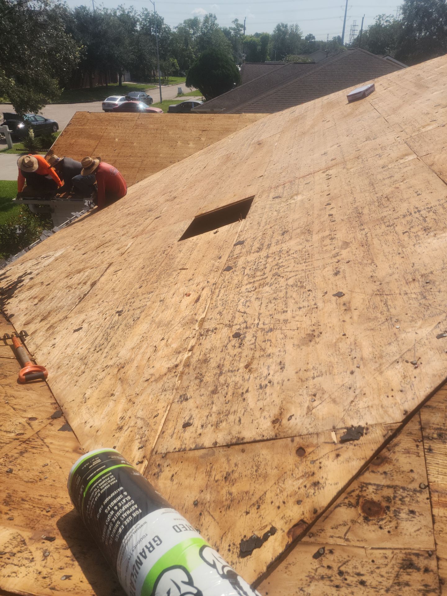 Residential Roofing Installation using Owen's Corning Duration (Lifetime) Shingles by Roof Repair Company