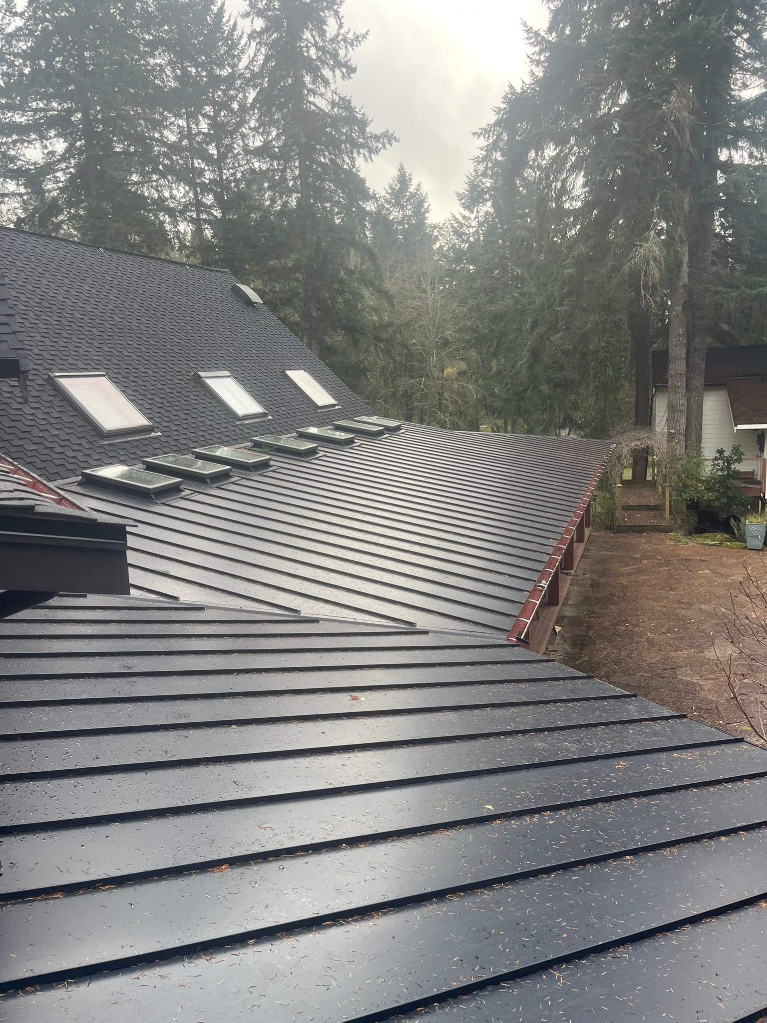 Residential Roof Replacement in Poulsbo, WA by Hanley Construction