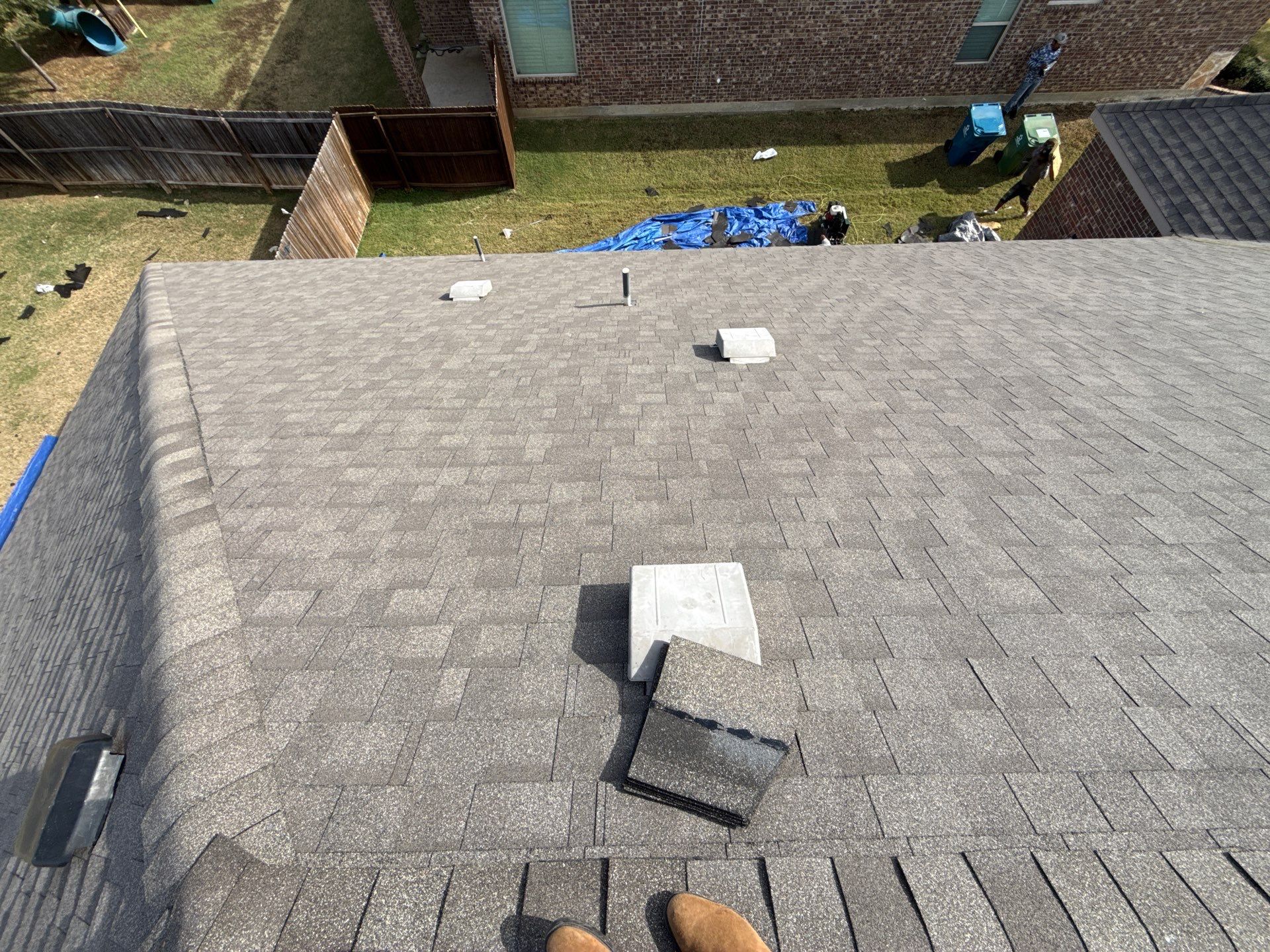 GAF Timberline HDZ - Weathered Wood by Top Sun Roofing