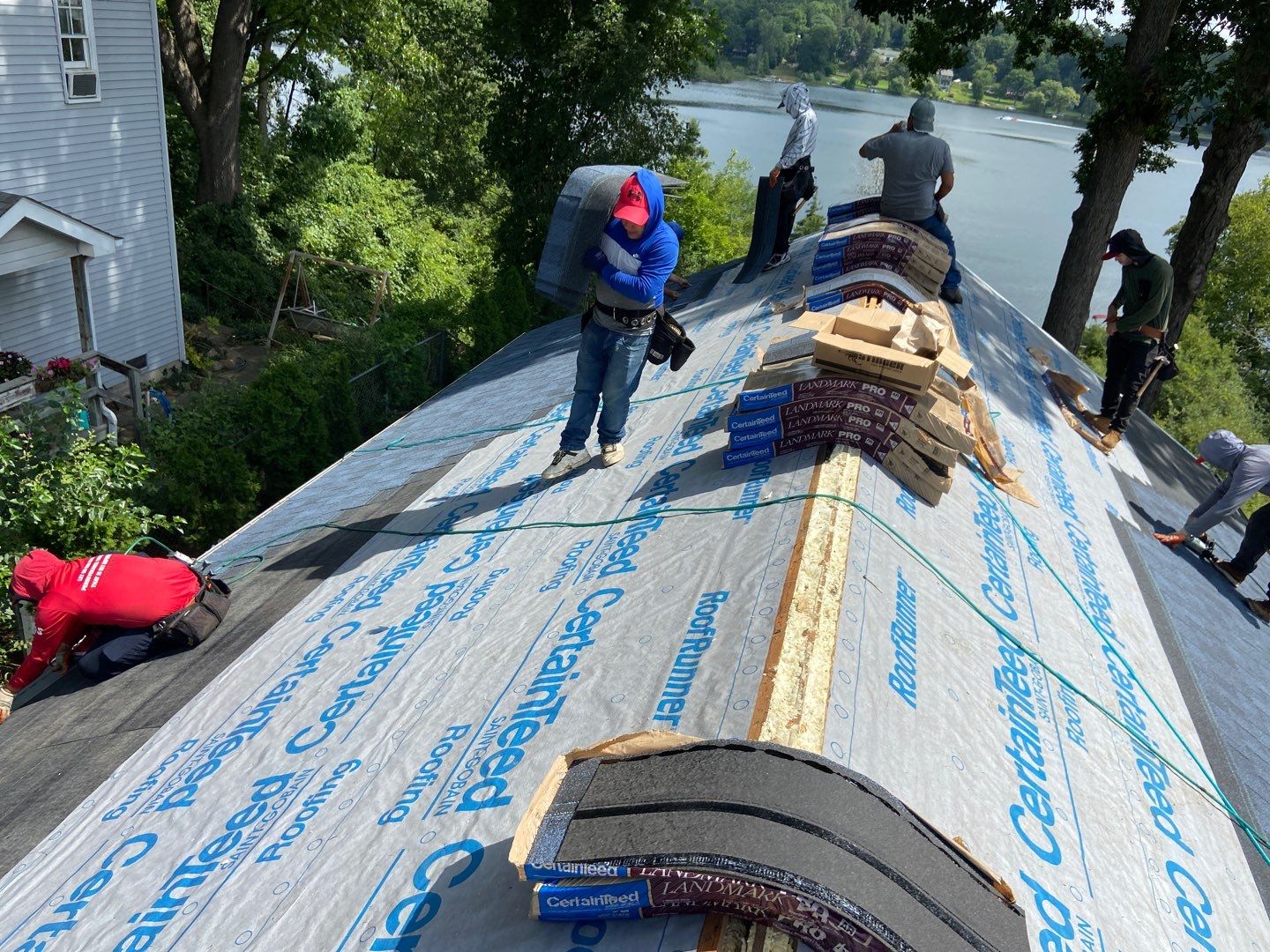 Roof Replacement using CertainTeed Landmark by 180 Contractors