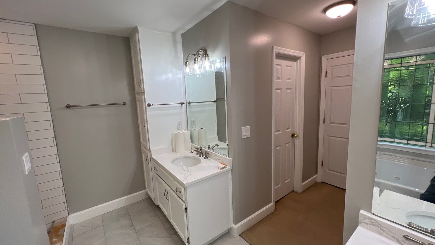 Huntington Parc Master Bath by Pillar and Pine