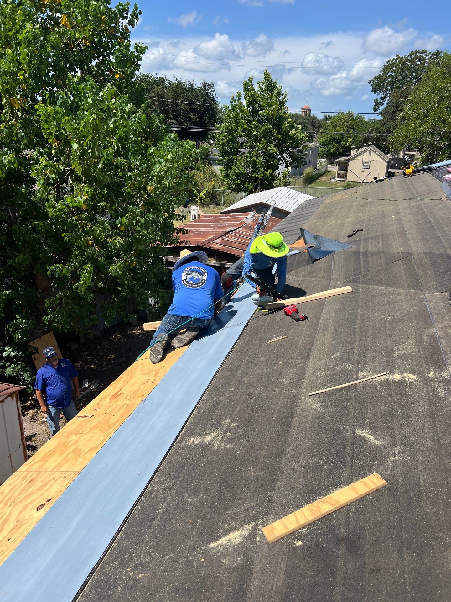 Major Roof Repairs in Taft Texas by Bayfront Roofing and Construction
