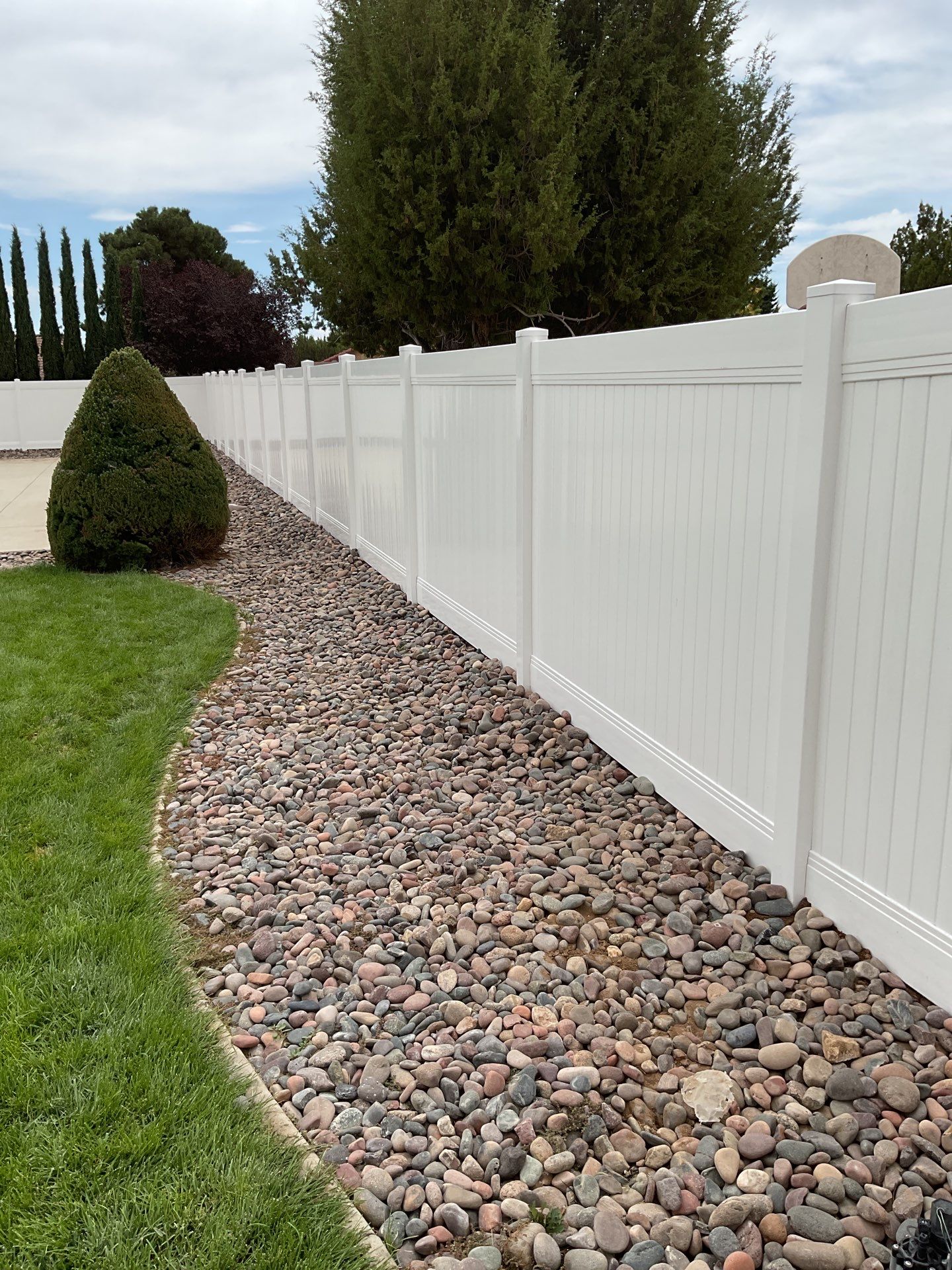 Fence Installation using Vinyl by Fence Guys Inc.