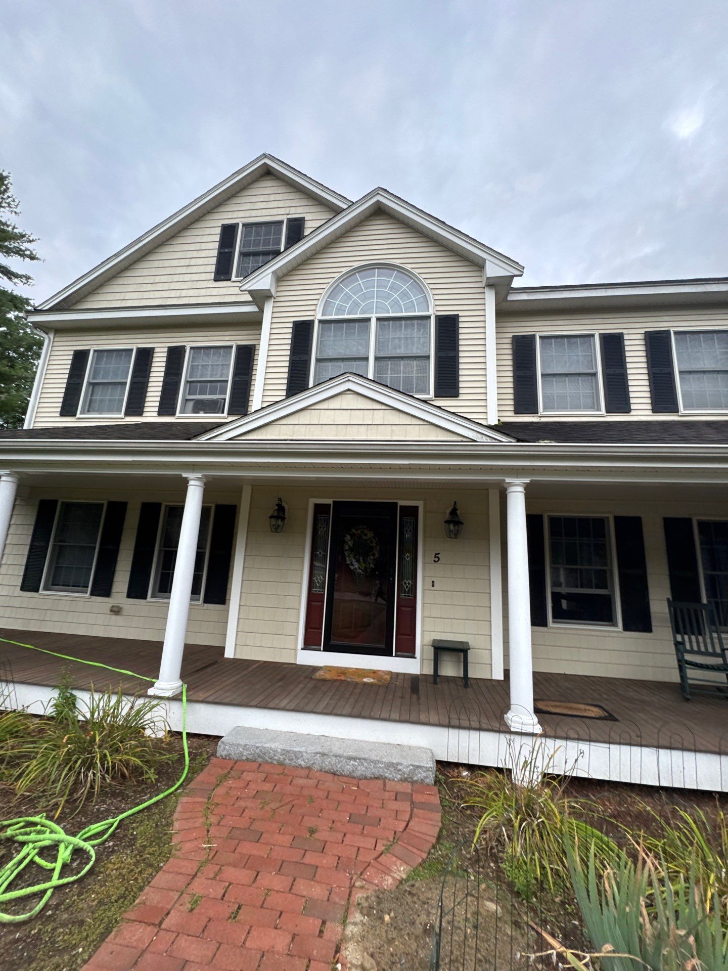 Complete Roof Replacement with Owens Corning TruDefinition Shingles by Mighty Dog Roofing of Greater Middlesex County